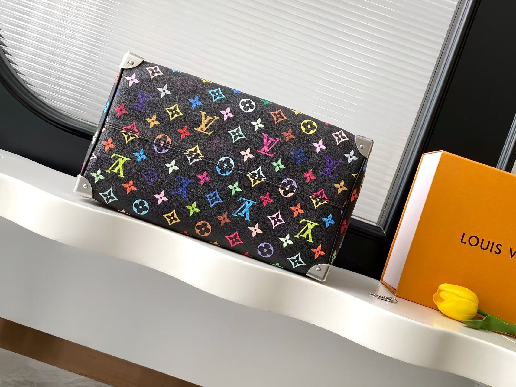 Louis Vuitton Speedy Soft 30 Monogram Handbag - Image 6