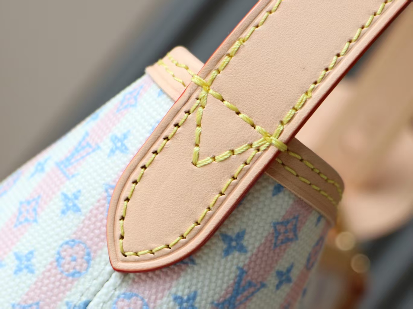 Louis Vuitton All In BB Bucket Handbag M29115 in Pink Striped Monogram Canvas - Image 6