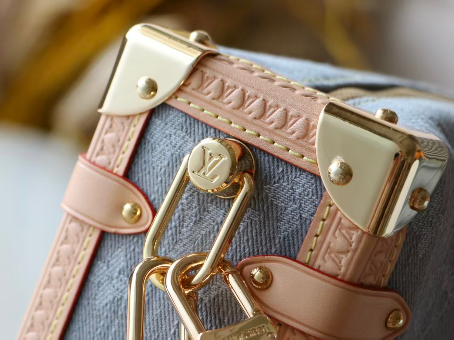 Louis Vuitton Side Trunk M13285 Medium Denim Shoulder Bag - Image 6