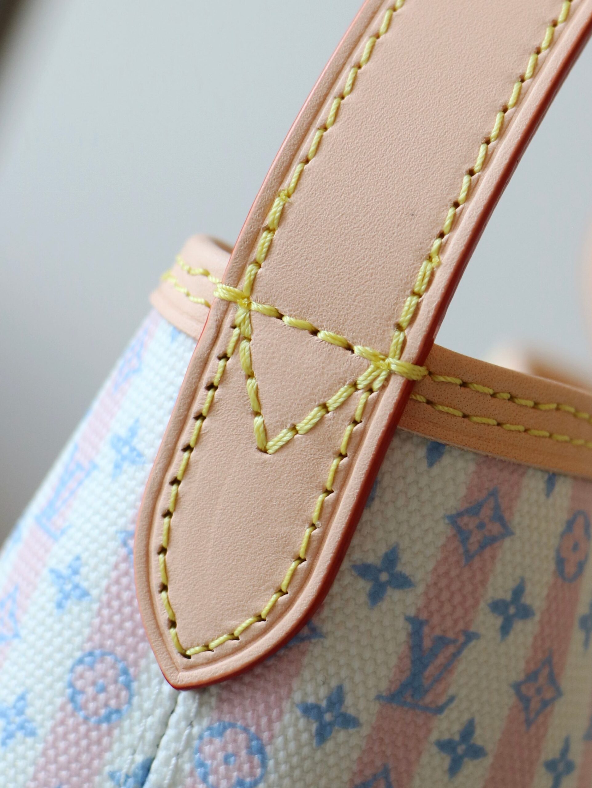 Louis Vuitton All In BB Bucket Bag M29115 in Pink Striped Monogram Canvas - Image 6