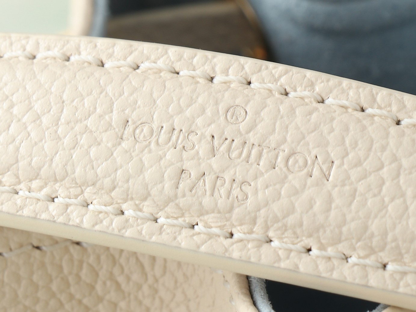 Louis Vuitton Nano Noé Mini Bucket Bag M46291 - Image 6