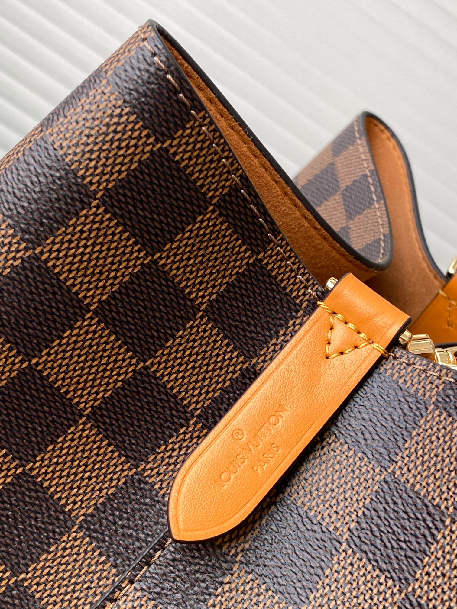 Louis Vuitton NeoNoé Bucket Bag - Image 6