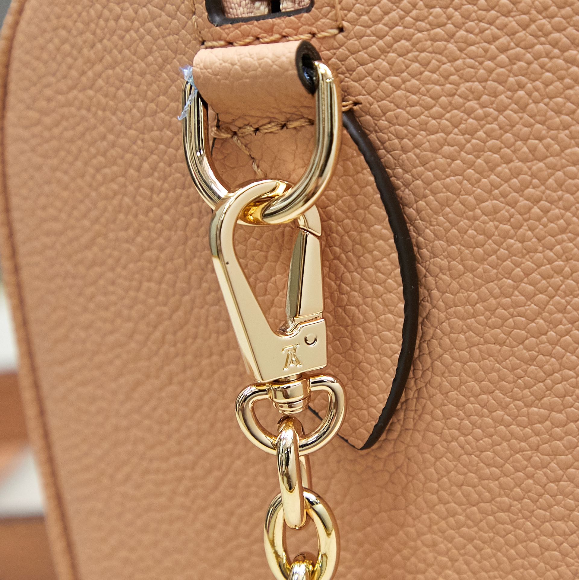 Louis Vuitton Speedy Bandoulière 20 Monogram Empreinte Leather Bag - Image 6