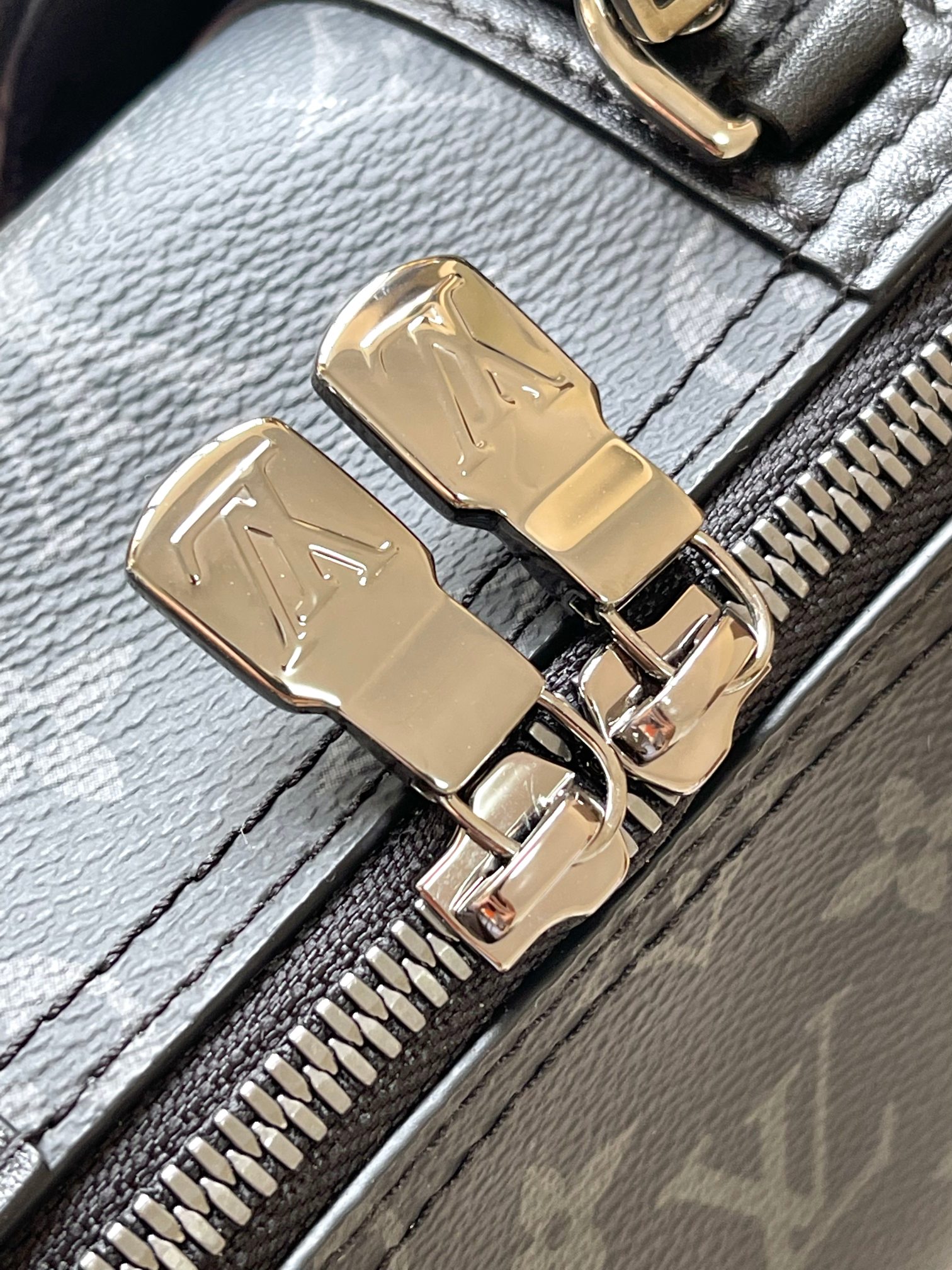 Louis Vuitton City Keepall Travel Bag - Image 6