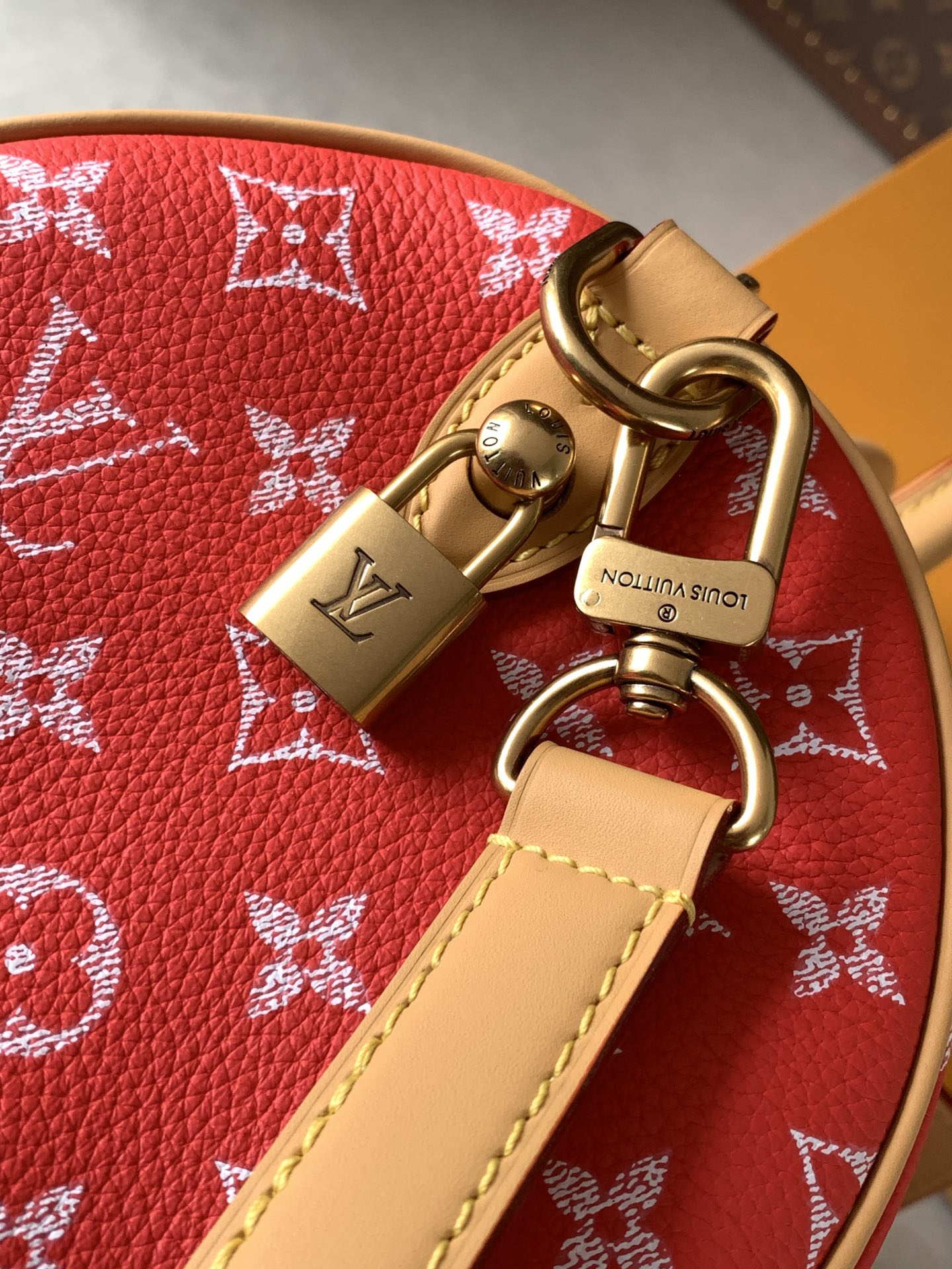 Louis Vuitton Speedy P9 Bandouliere 30 Monogram Leather Crossbody Bag - Image 6