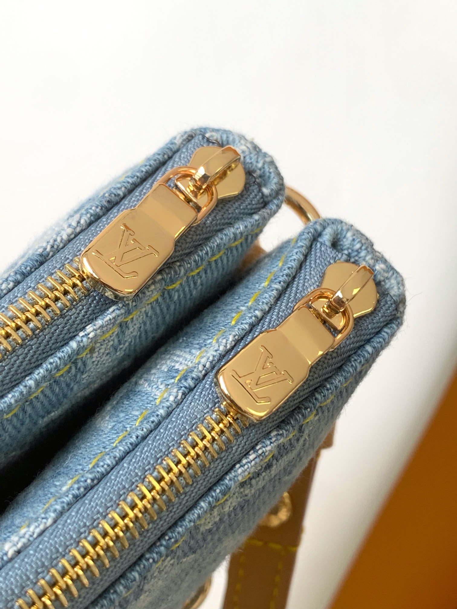 Louis Vuitton Liv Pochette Monogram Denim Crossbody Bag - Image 6