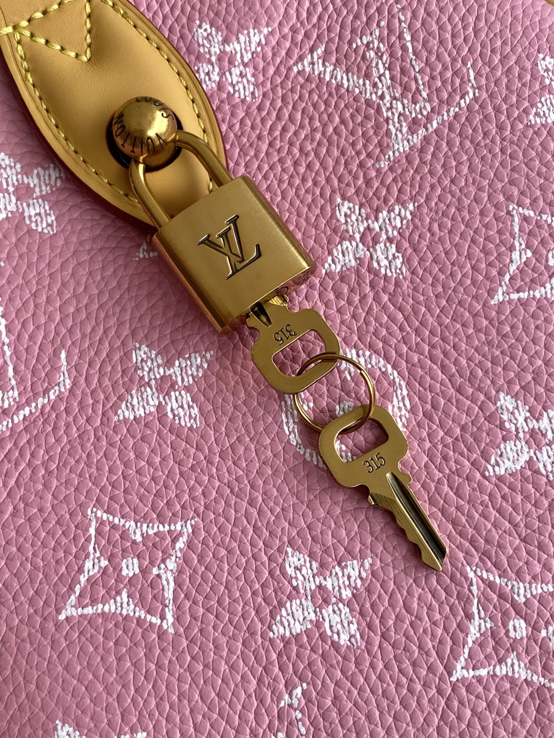 Speedy P9 Bandoulière 30 Monogram Leather Crossbody Bag - Image 6
