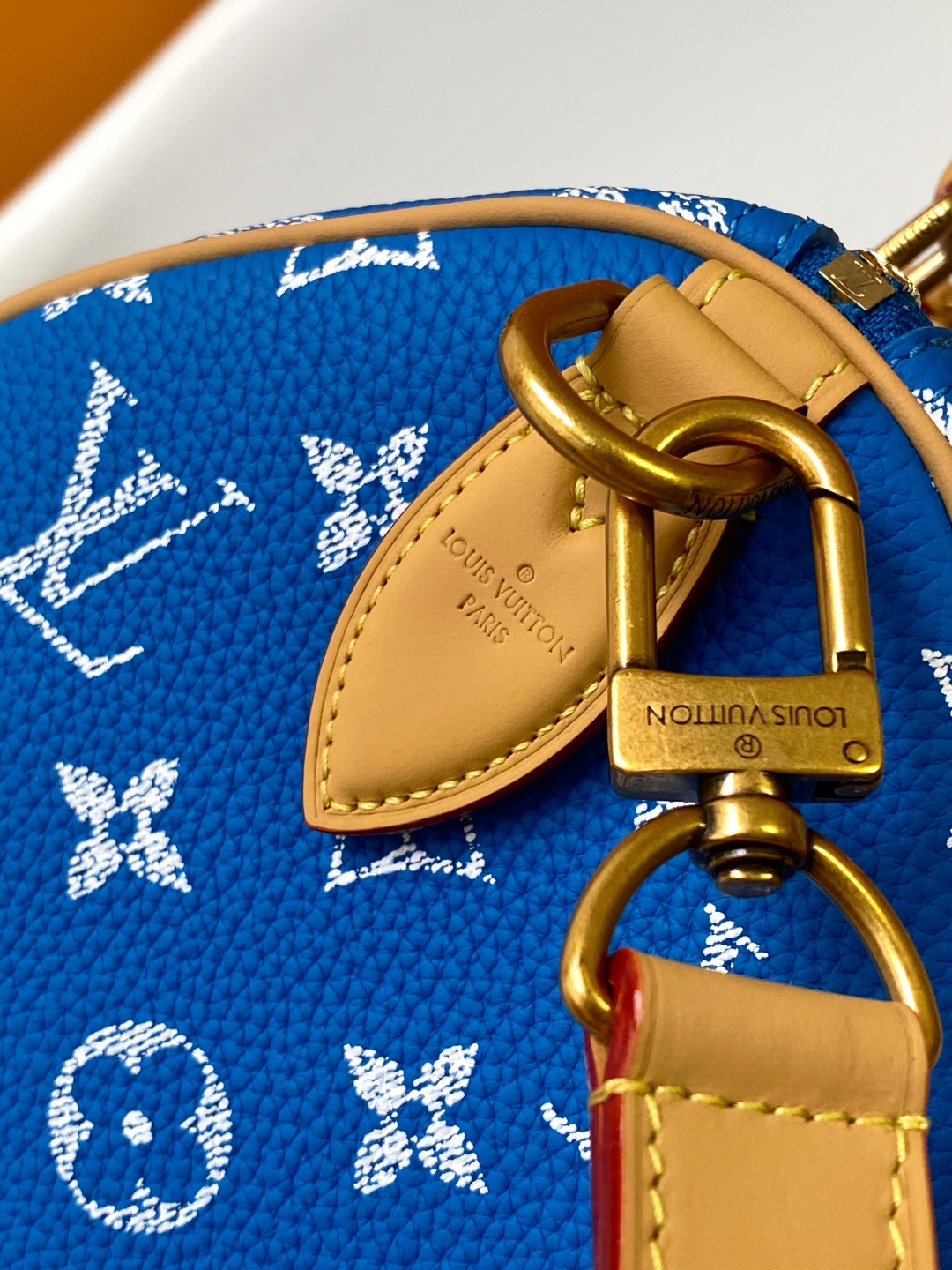 Louis Vuitton Speedy P9 Bandoulière 30 Monogram Leather Crossbody Bag - Image 6