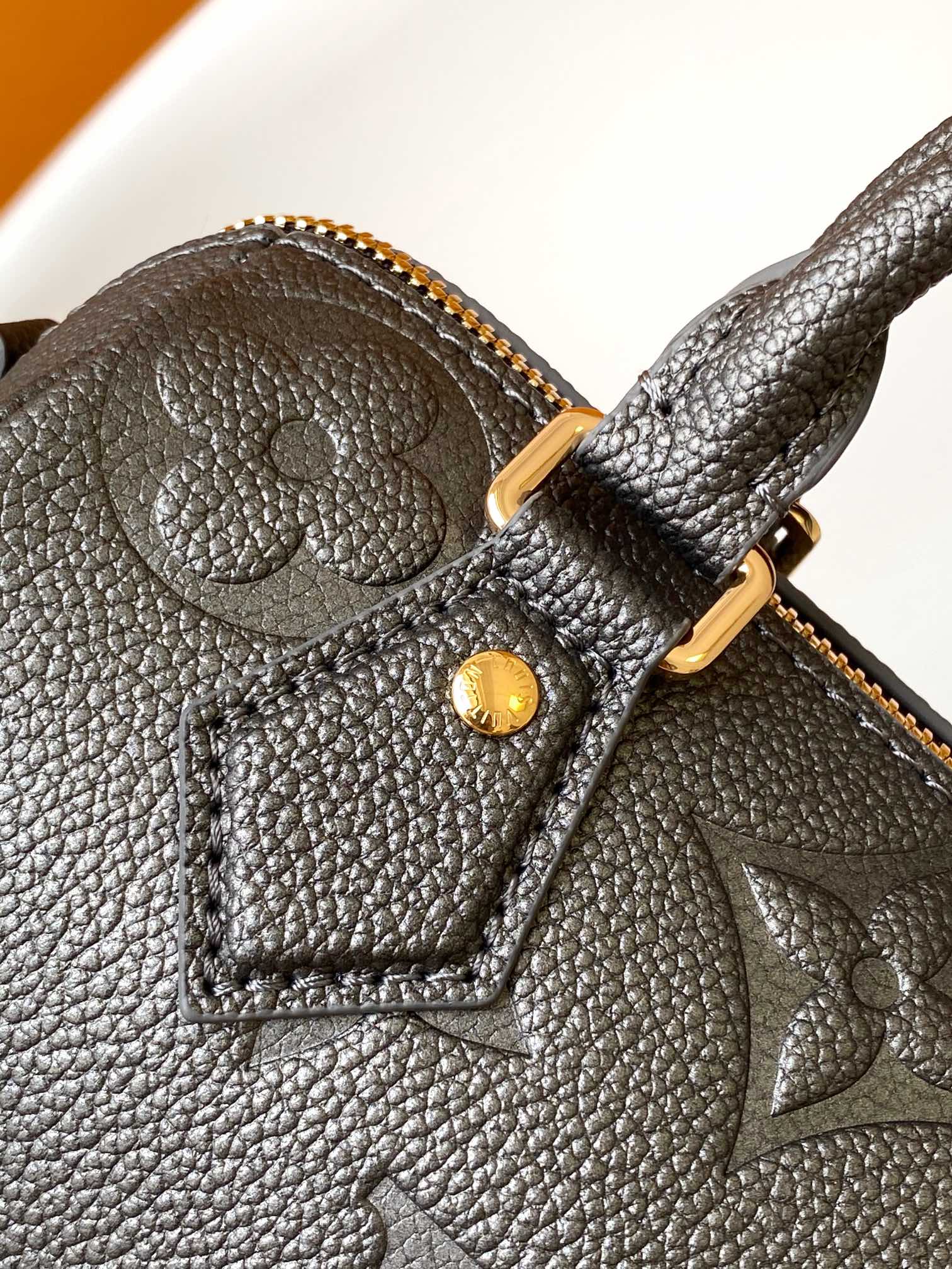 Louis Vuitton Speedy Bandouliere 20 Monogram Empreinte Leather Handbag - Image 6