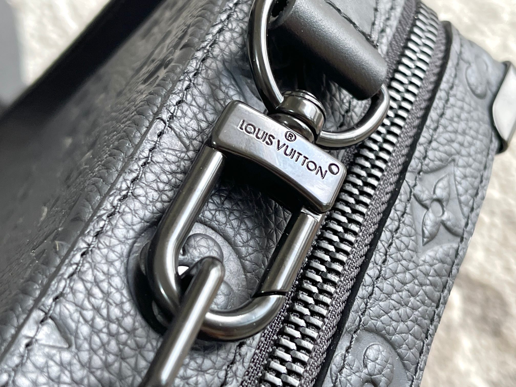 Louis Vuitton Handle Soft Trunk M59163 Monogram Leather Crossbody Bag - Image 6