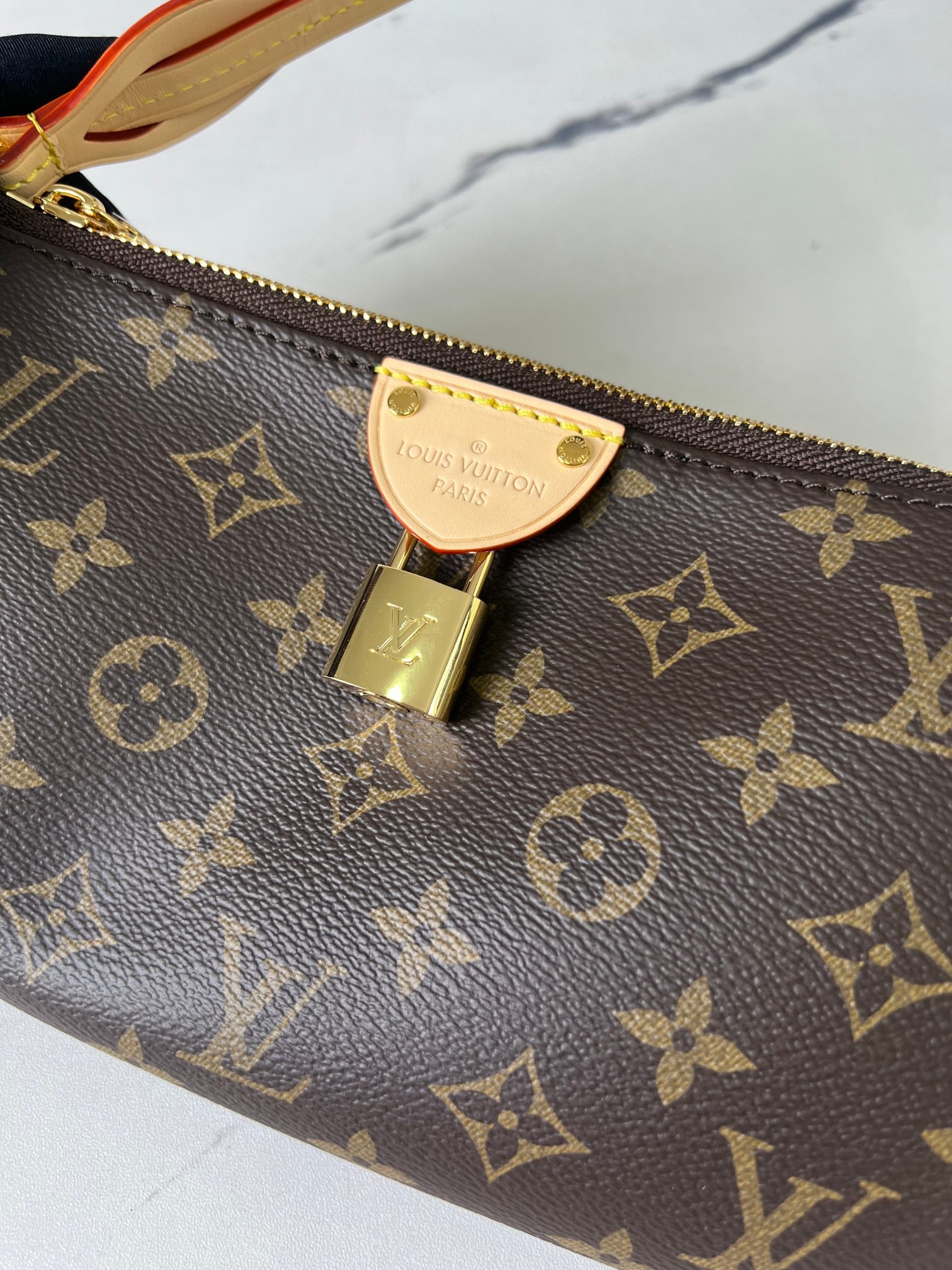 Louis Vuitton Pochette Tirette Monogram Underarm Bag M47123 - Image 6