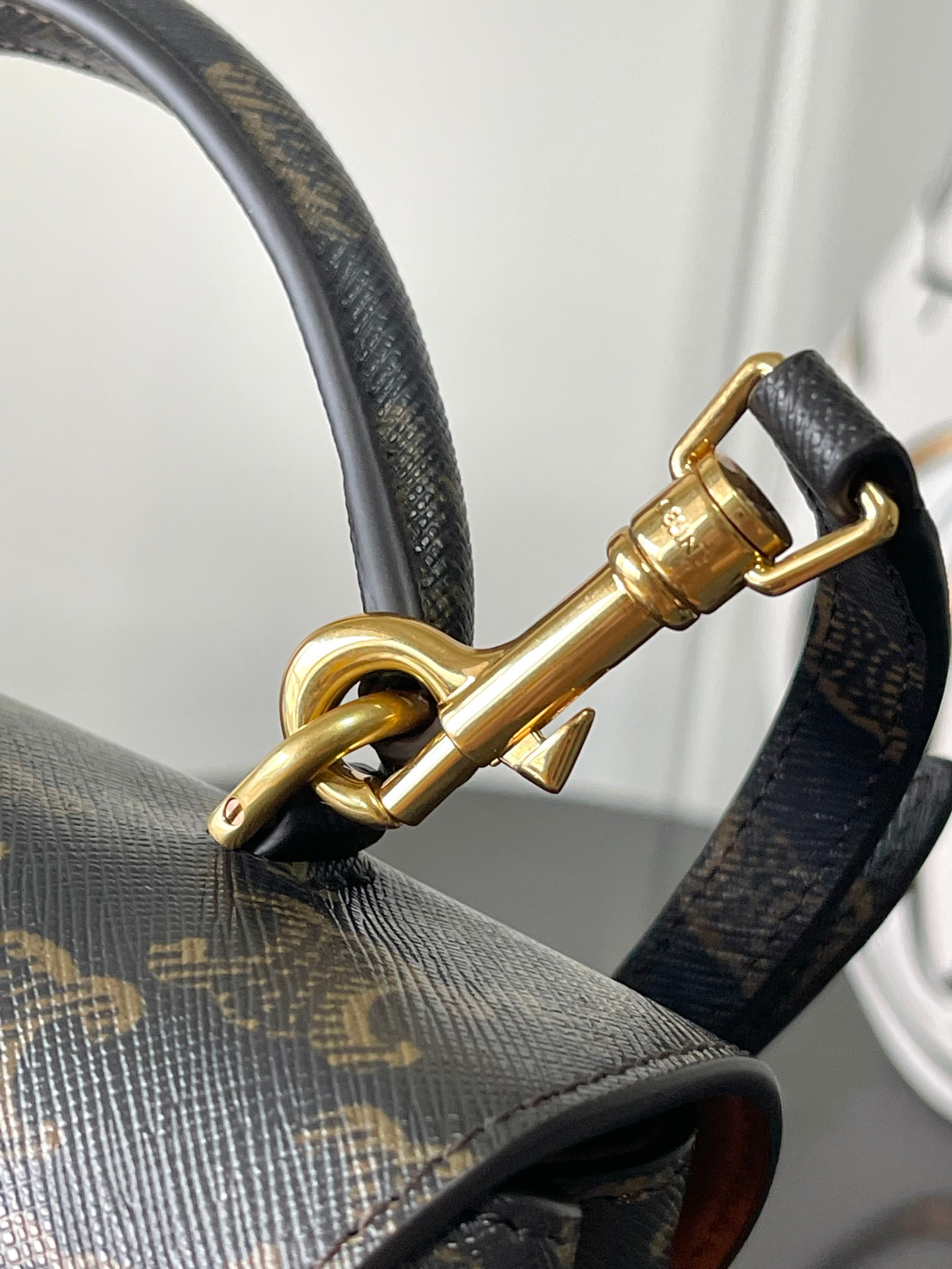 CELINE Teen Nino Logo-Print Leather Handbag - Image 6