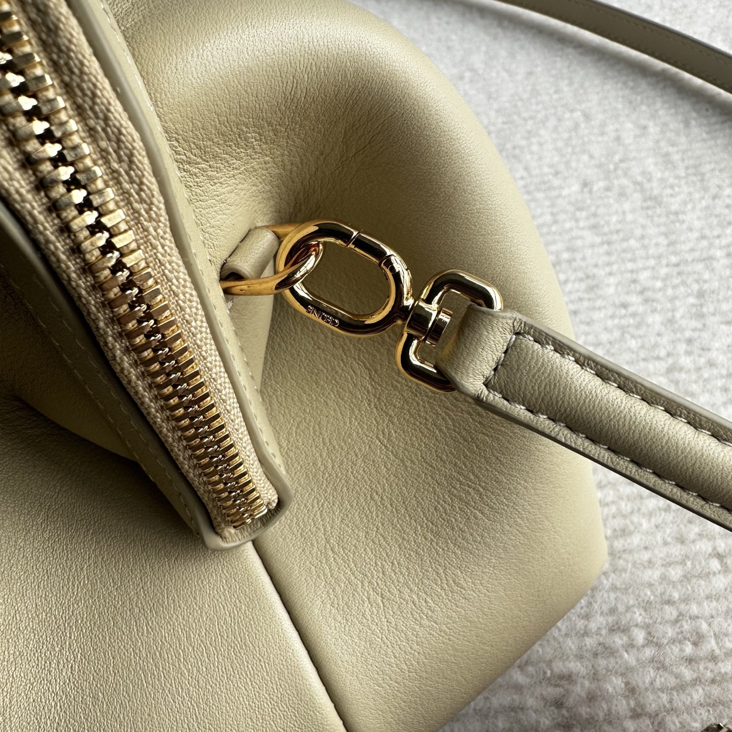 CE Doctor Small Frame Clutch Bag - Image 6