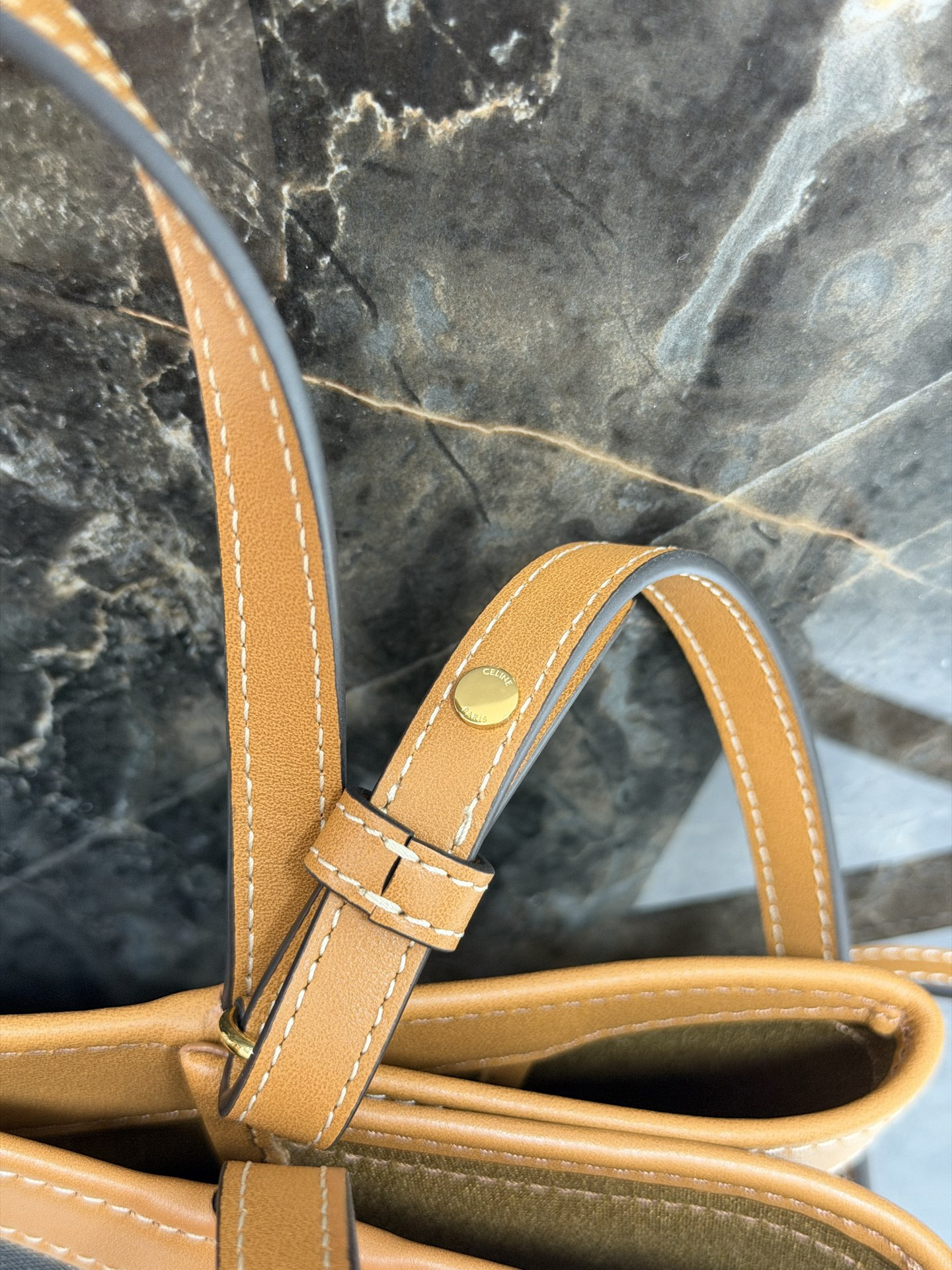 Small Square Cabas Logo-Print Handbag - Image 6