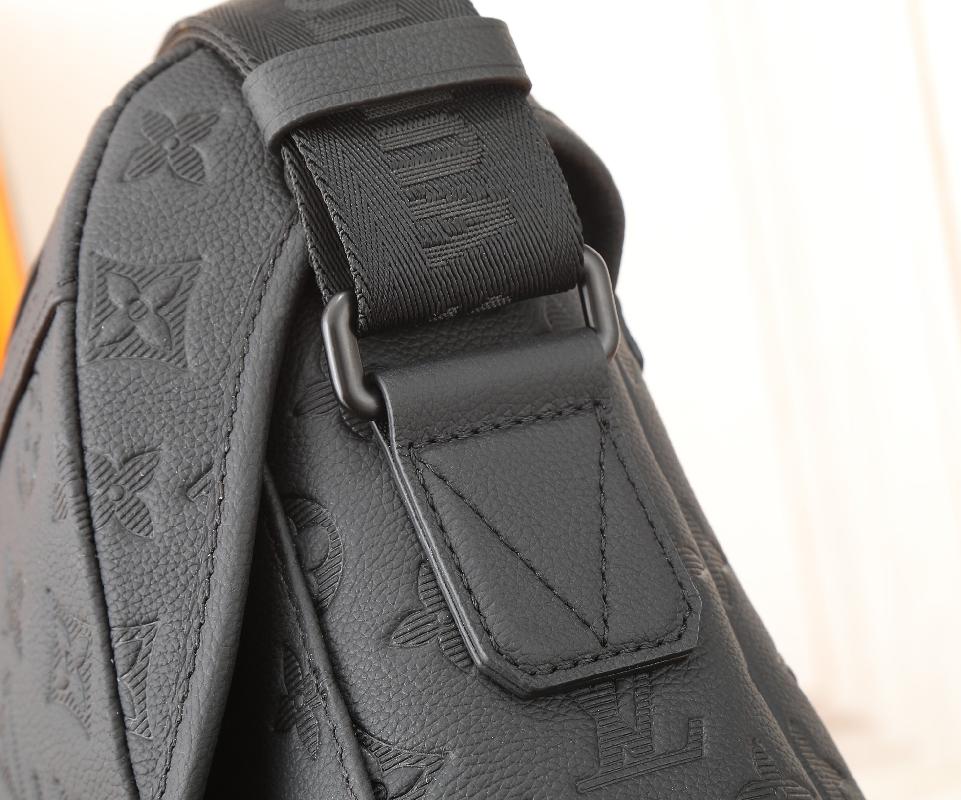 Louis Vuitton Voyager Small Messenger Bag in Monogram Shadow Calfskin - Image 6