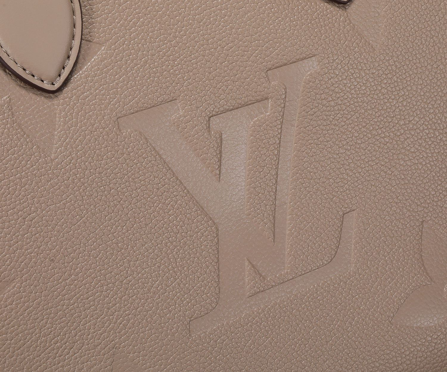 Louis Vuitton OnTheGo Medium Monogram Tote Bag - Image 6