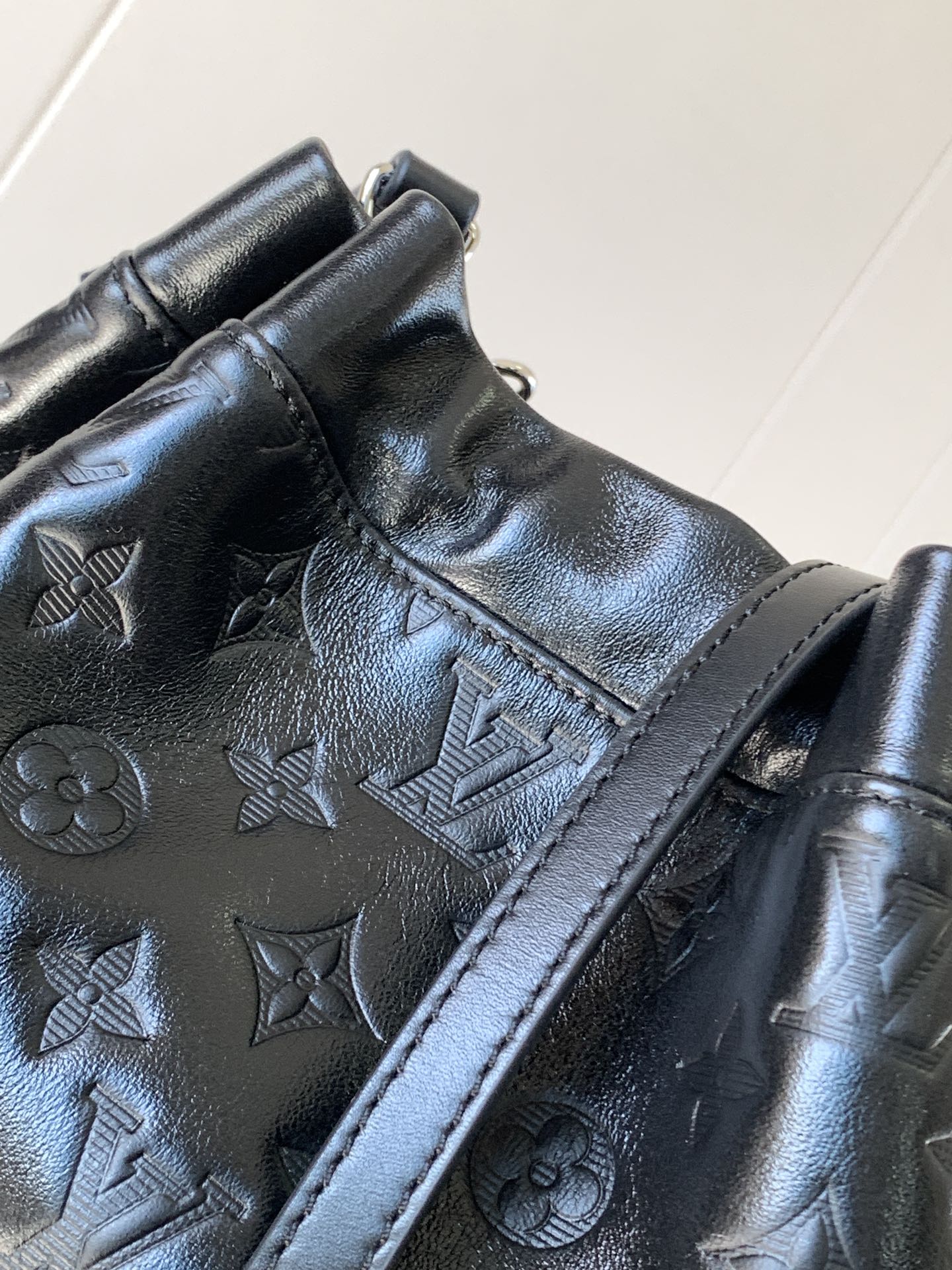 Louis Vuitton Noé Monogram Bucket Bag - Image 6