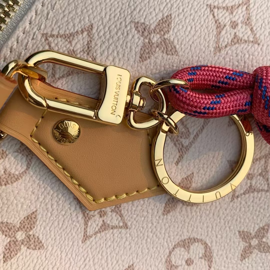 Louis Vuitton Speedy Soft 30 Lucky Handbag - Image 6