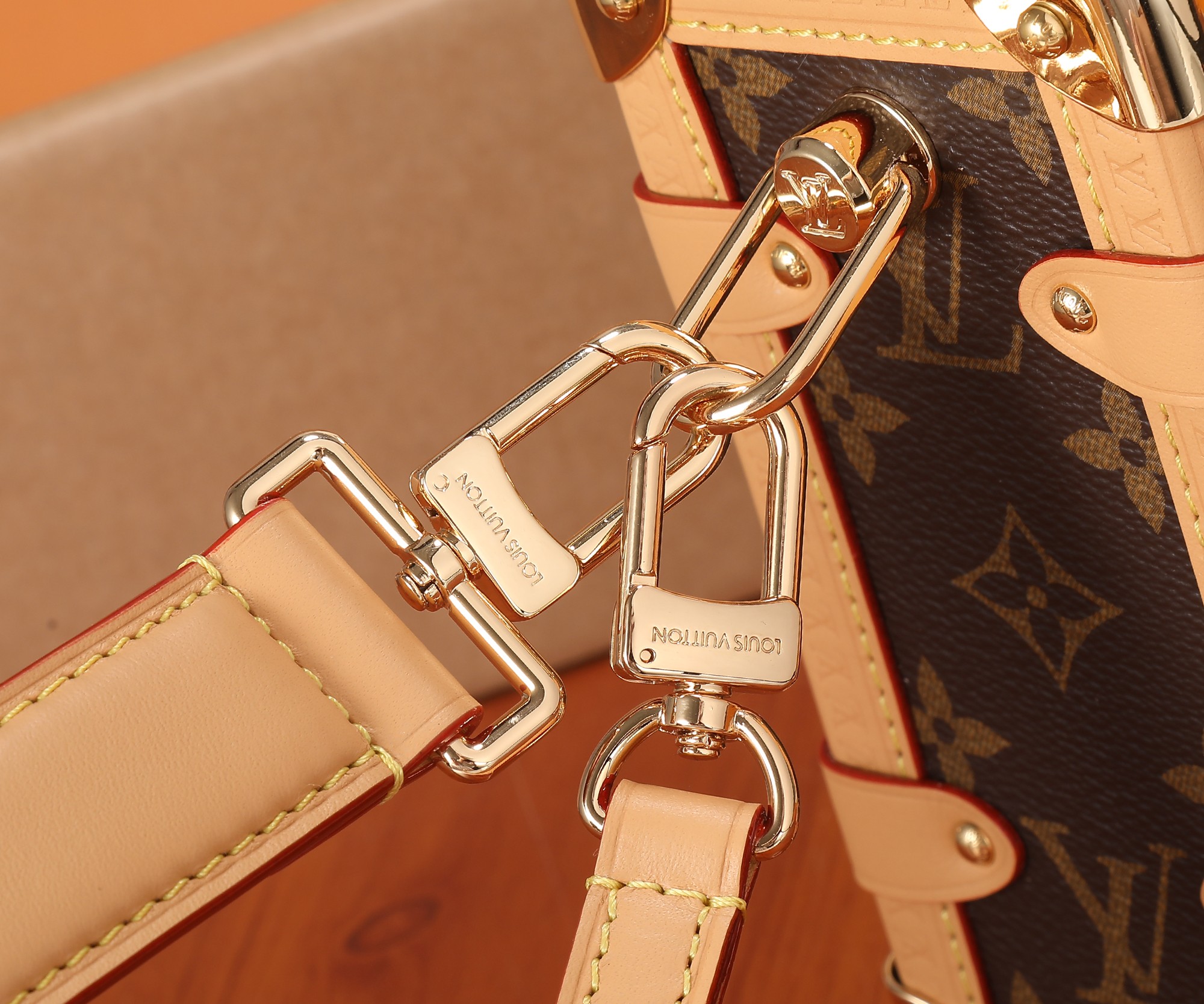Louis Vuitton Side Trunk Small Handbag M46358 - Image 6