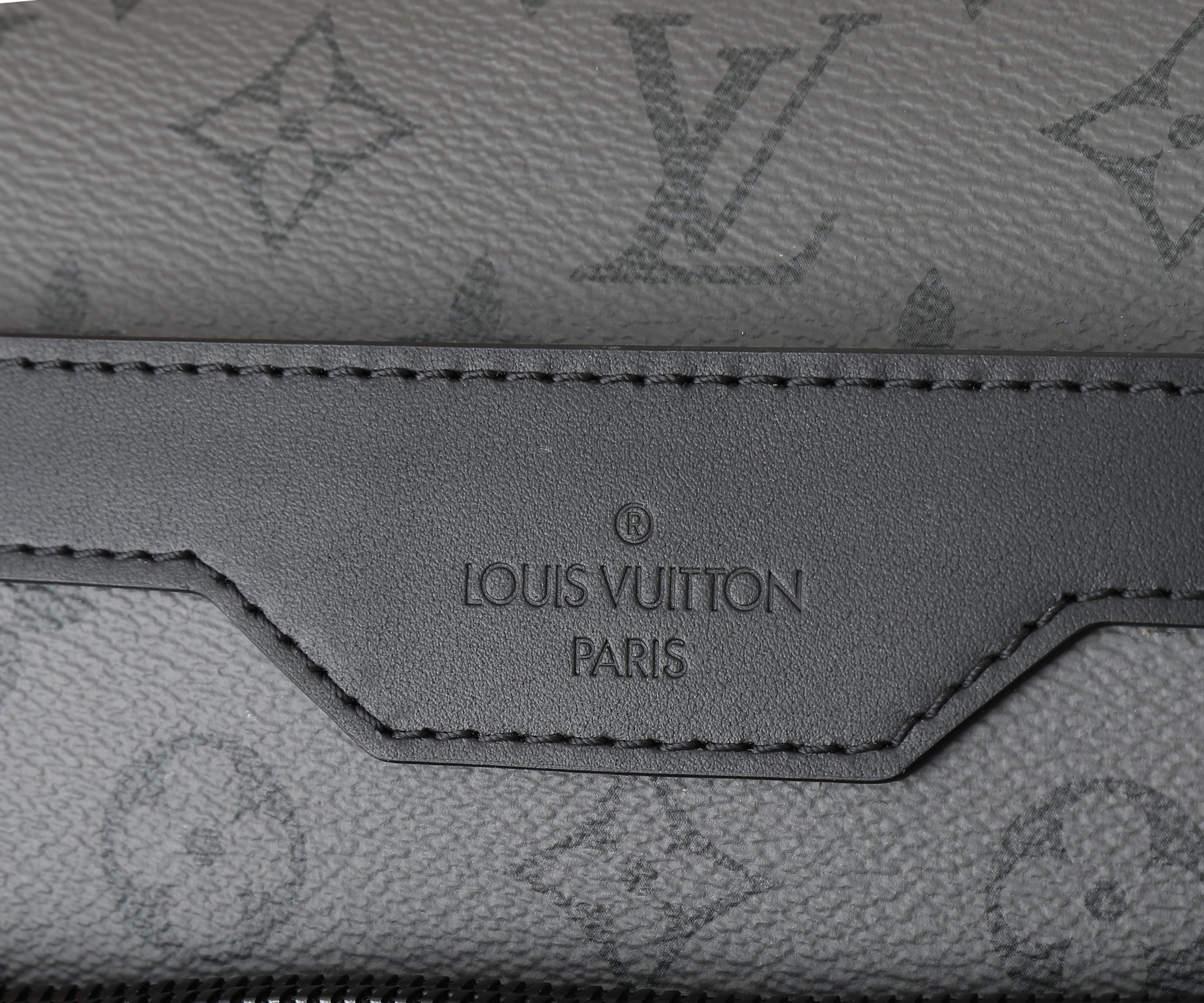 Louis Vuitton Trio Messenger Bag M11648 in Monogram Eclipse Reverse - Image 6