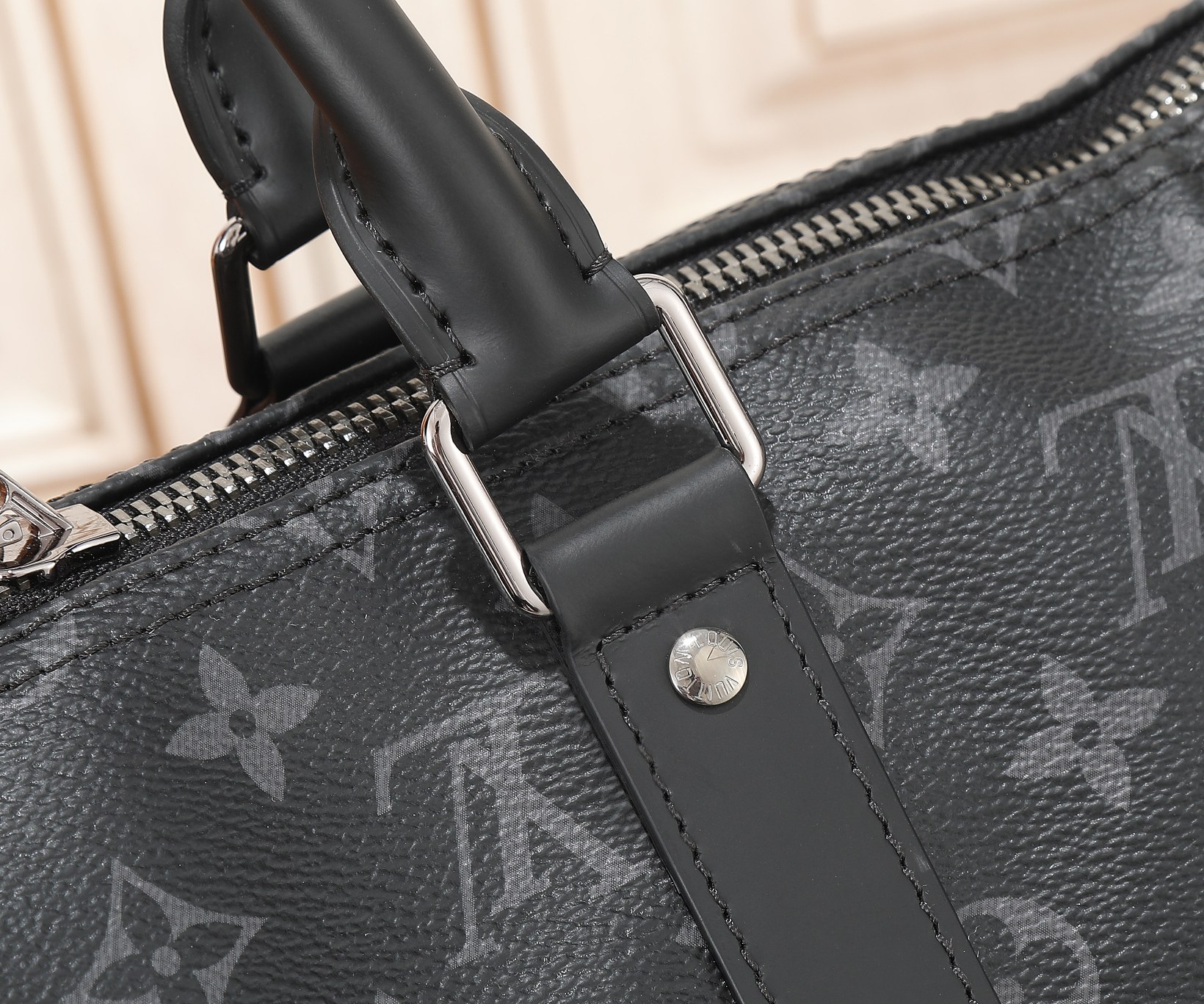 Louis Vuitton Keepall 50 Travel Bag in Monogram Eclipse Canvas - Image 6