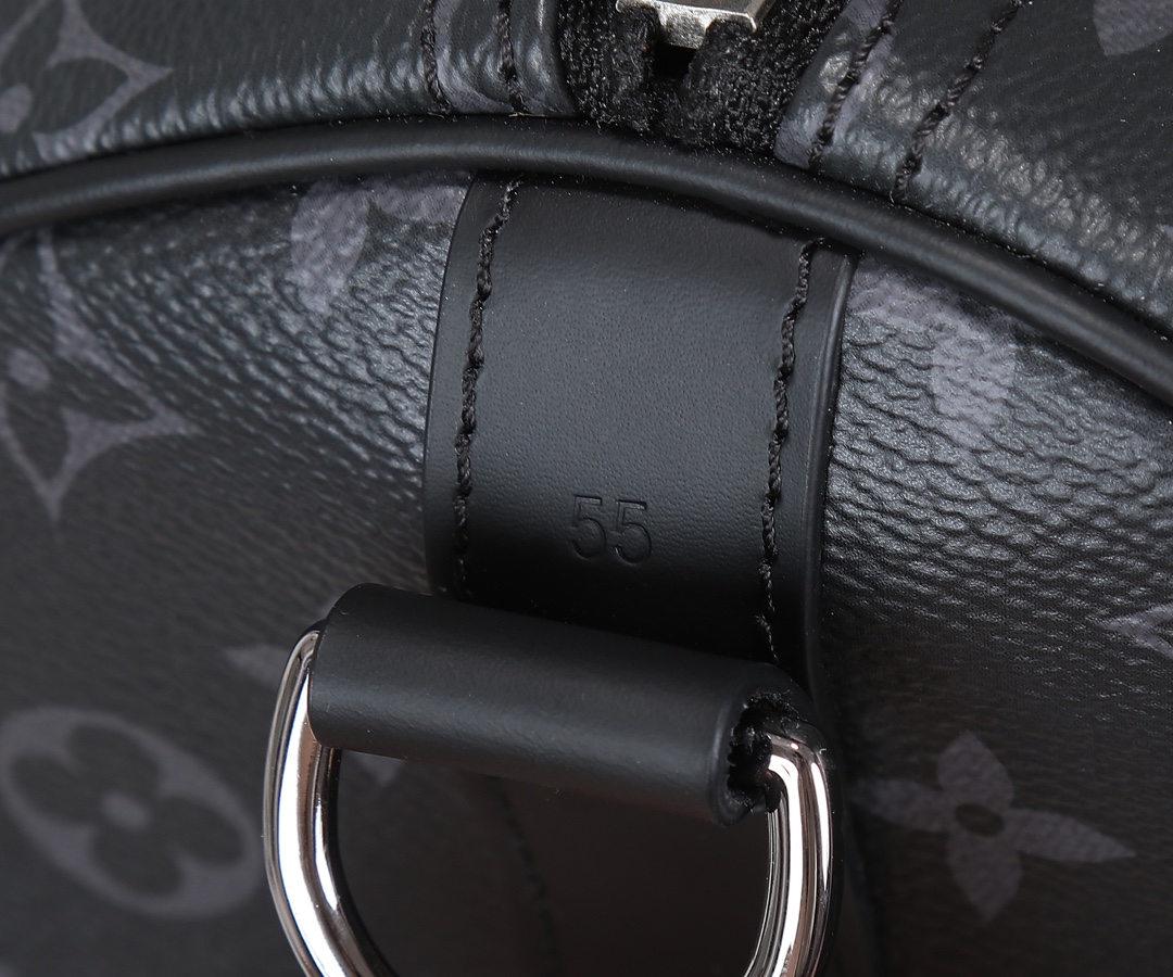 Louis Vuitton Keepall 55 Monogram Eclipse Travel Bag - Image 6