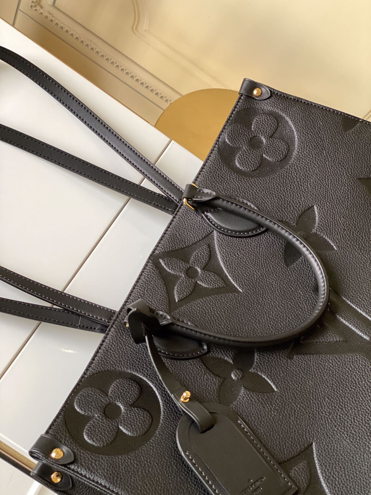 Louis Vuitton OnTheGo Tote Bag M44921 / M44925 - Image 6