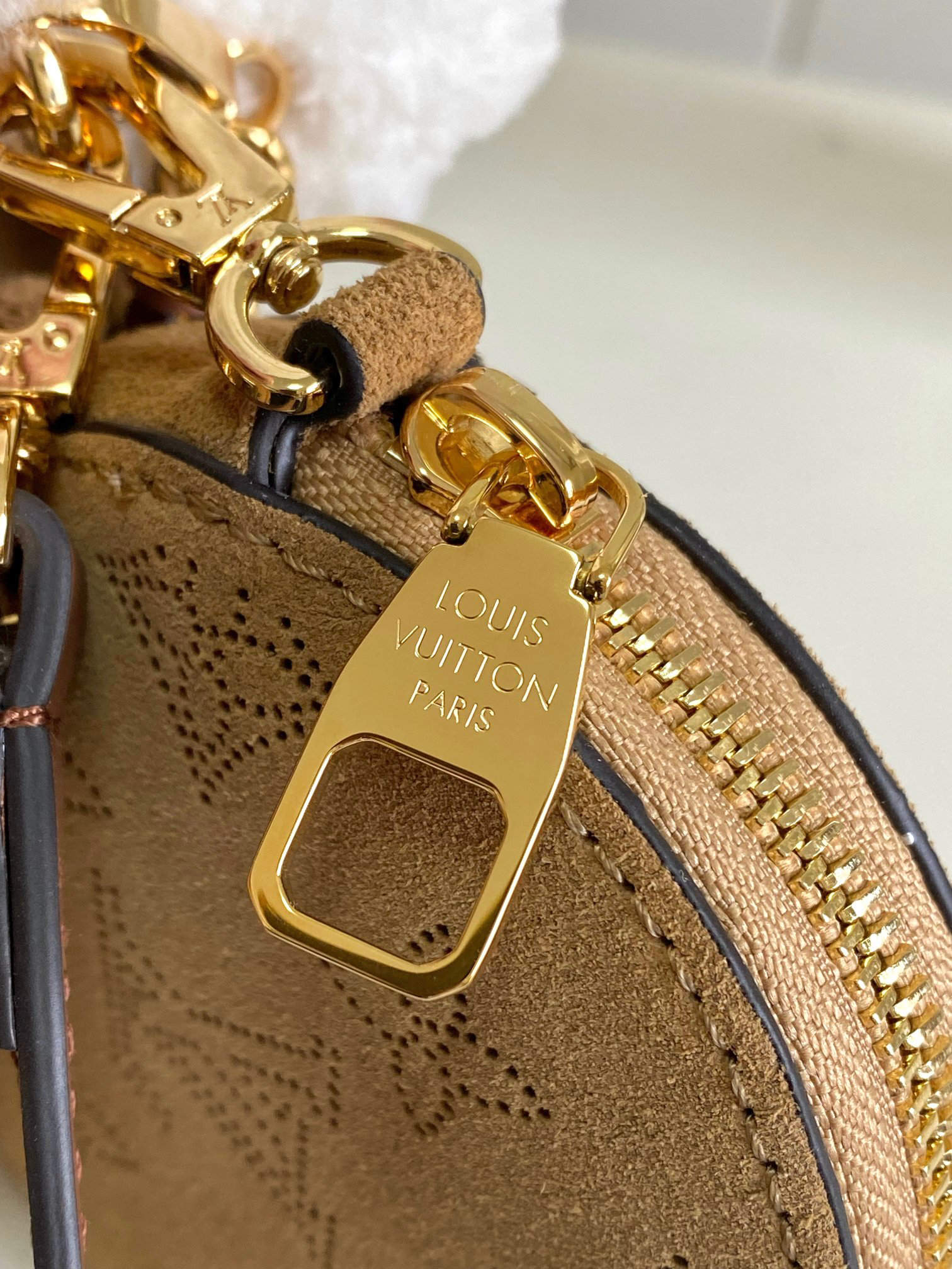 Louis Vuitton Bella Bucket Bag from the LV Ski Collection - Image 6