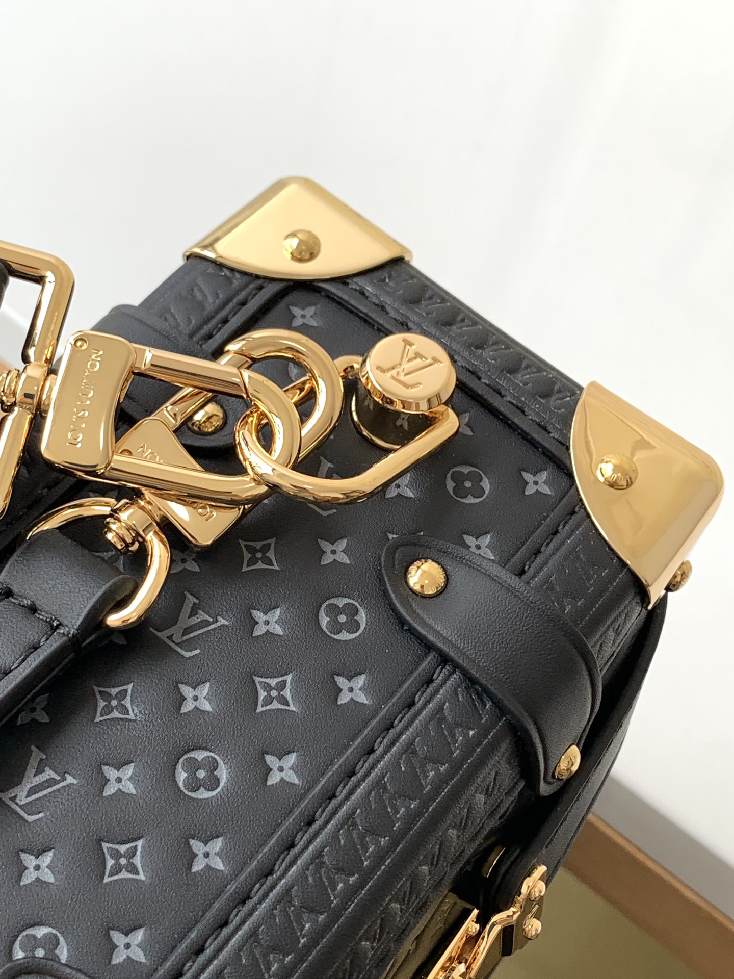 Louis Vuitton Side Trunk Small Crossbody Bag M46358 in Black Monogram Leather - Image 6