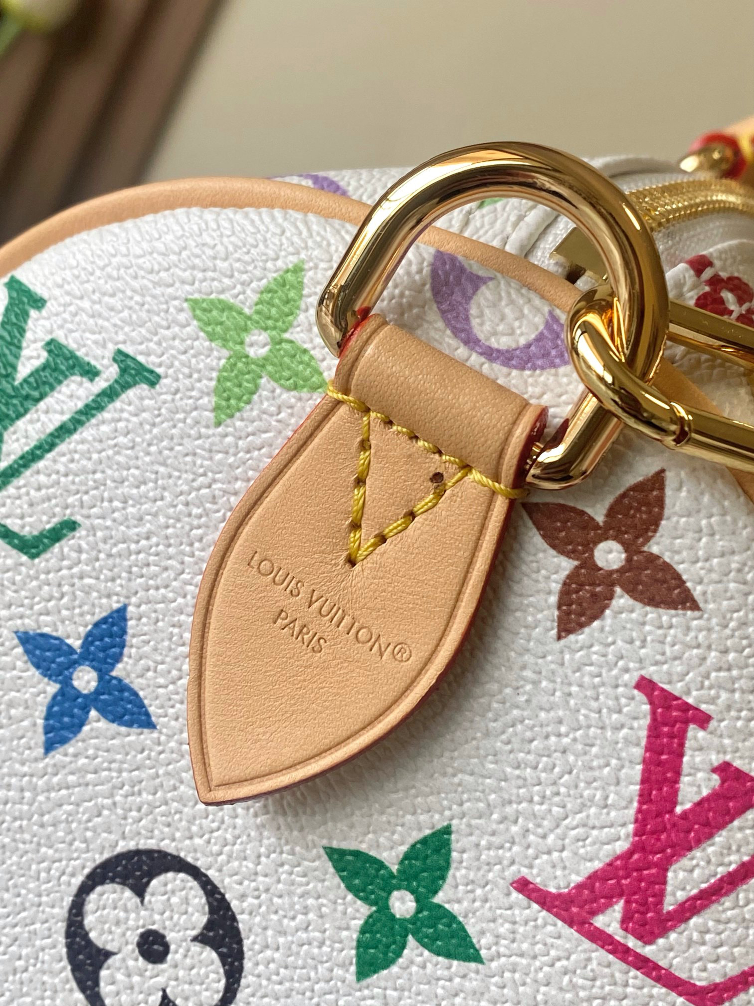 Louis Vuitton Speedy Bandoulière 25 Handbag in Monogram Canvas - Image 6