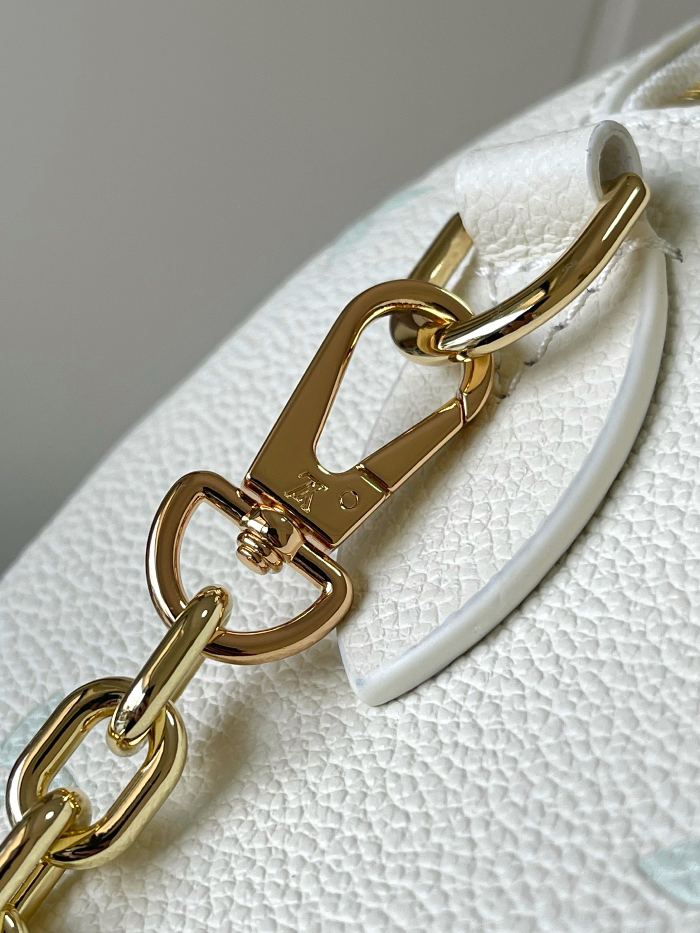 Louis Vuitton Speedy Bandouliere 20 Monogram Empreinte Leather Crossbody Bag - Image 6