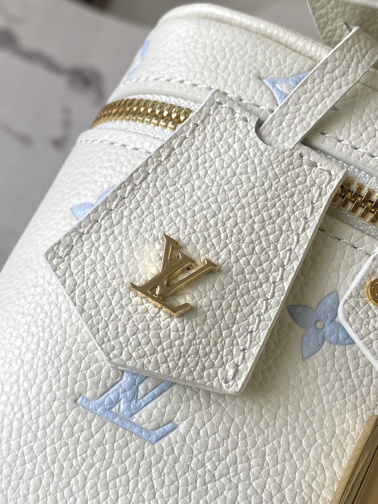 Louis Vuitton Vanity Chain Pouch in Monogram Empreinte Leather - Image 6