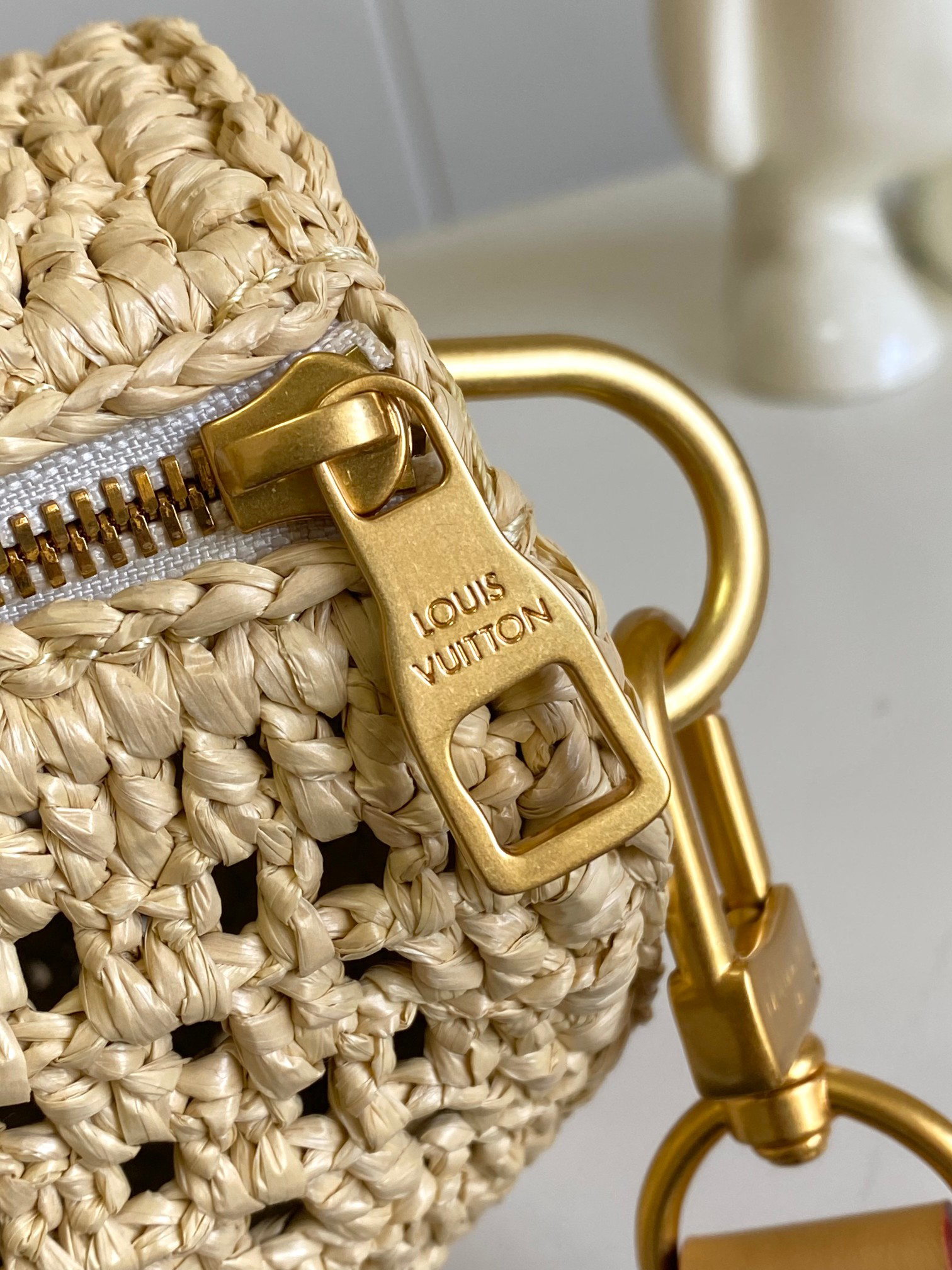 Louis Vuitton Keepall Bandoulière 25 - Image 6