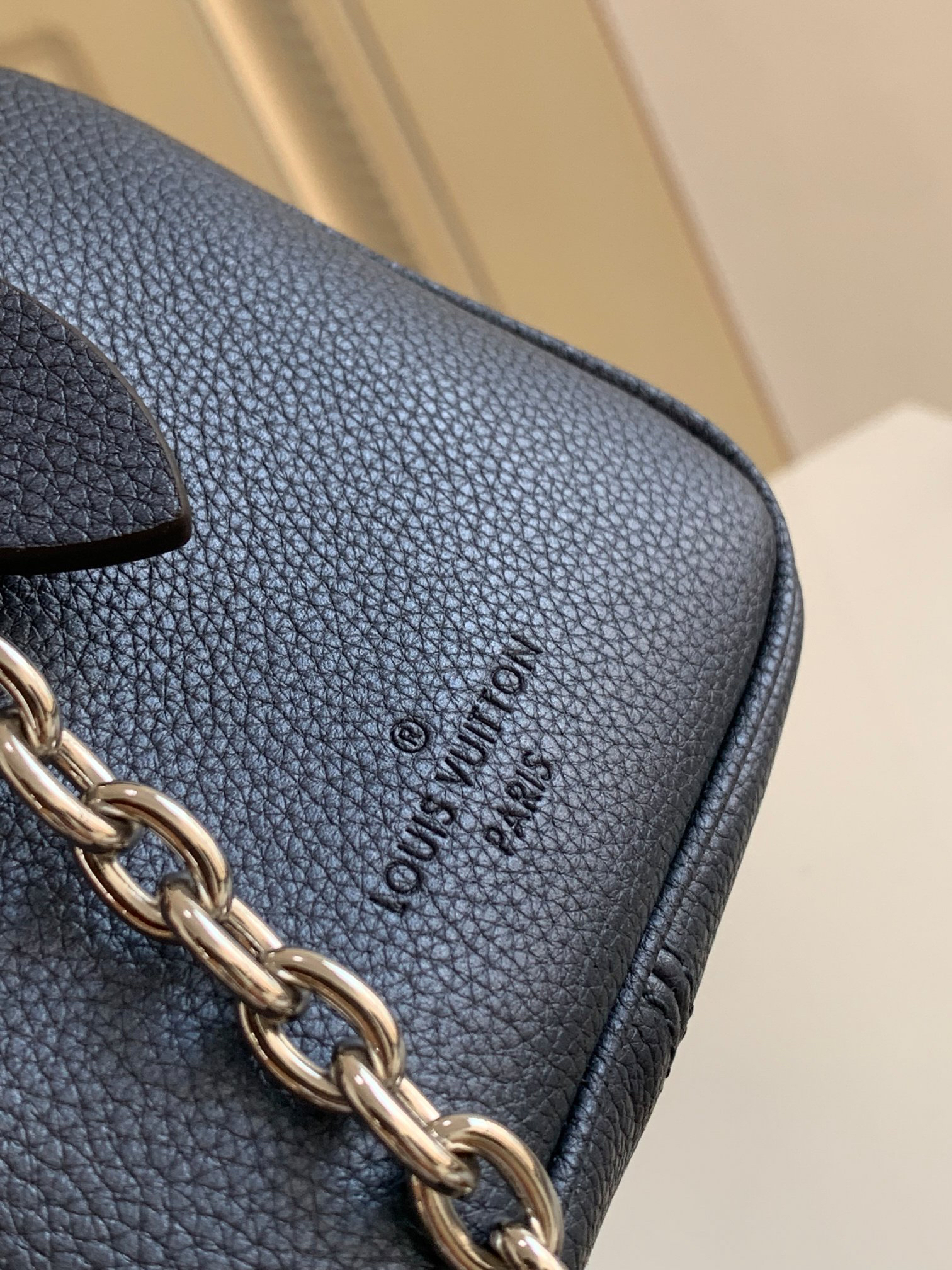 Louis Vuitton Speedy Bandoulière 20 Handbag - Image 6