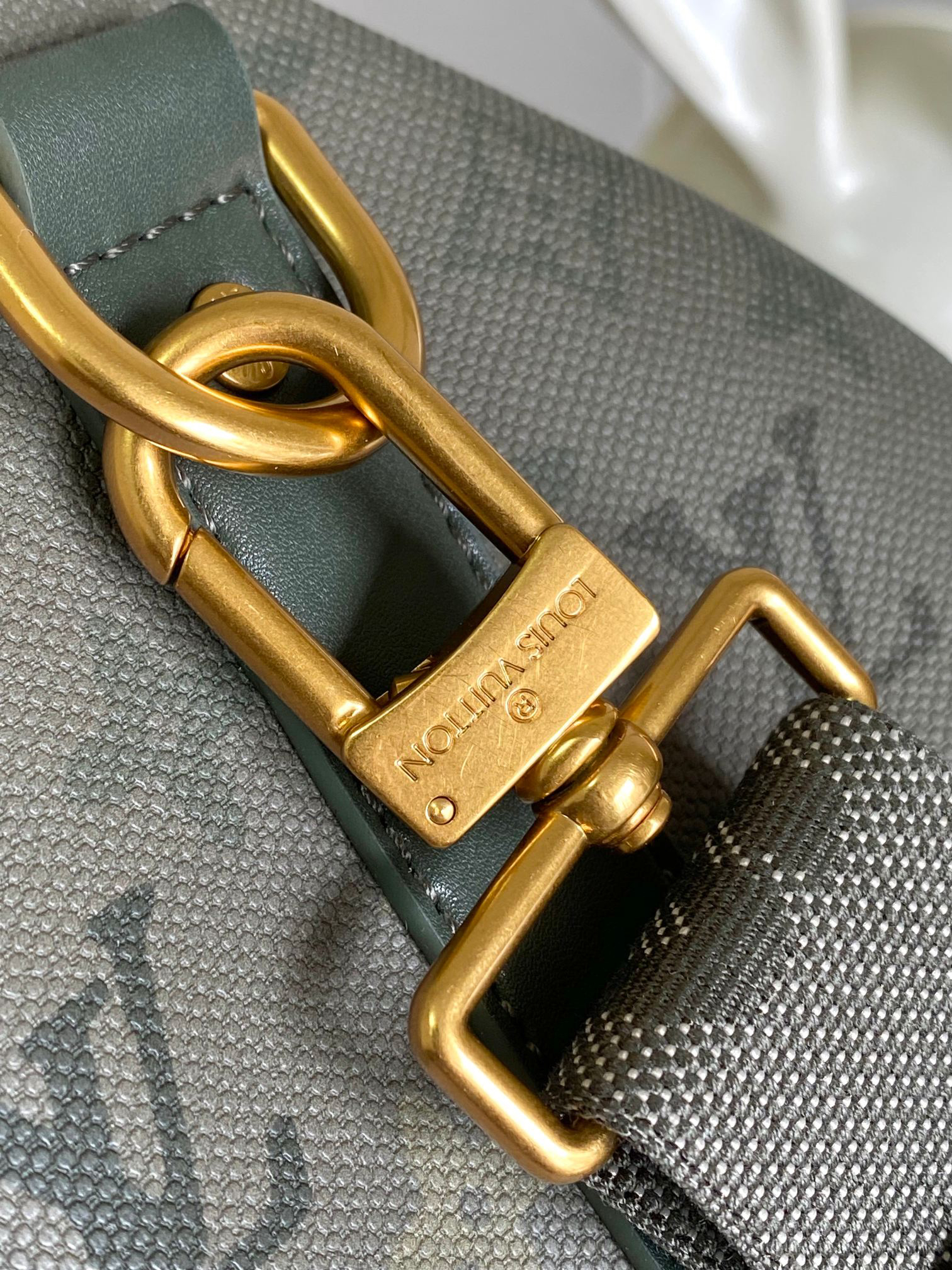Louis Vuitton Keepall Bandoulière 35 Travel Bag - Image 6