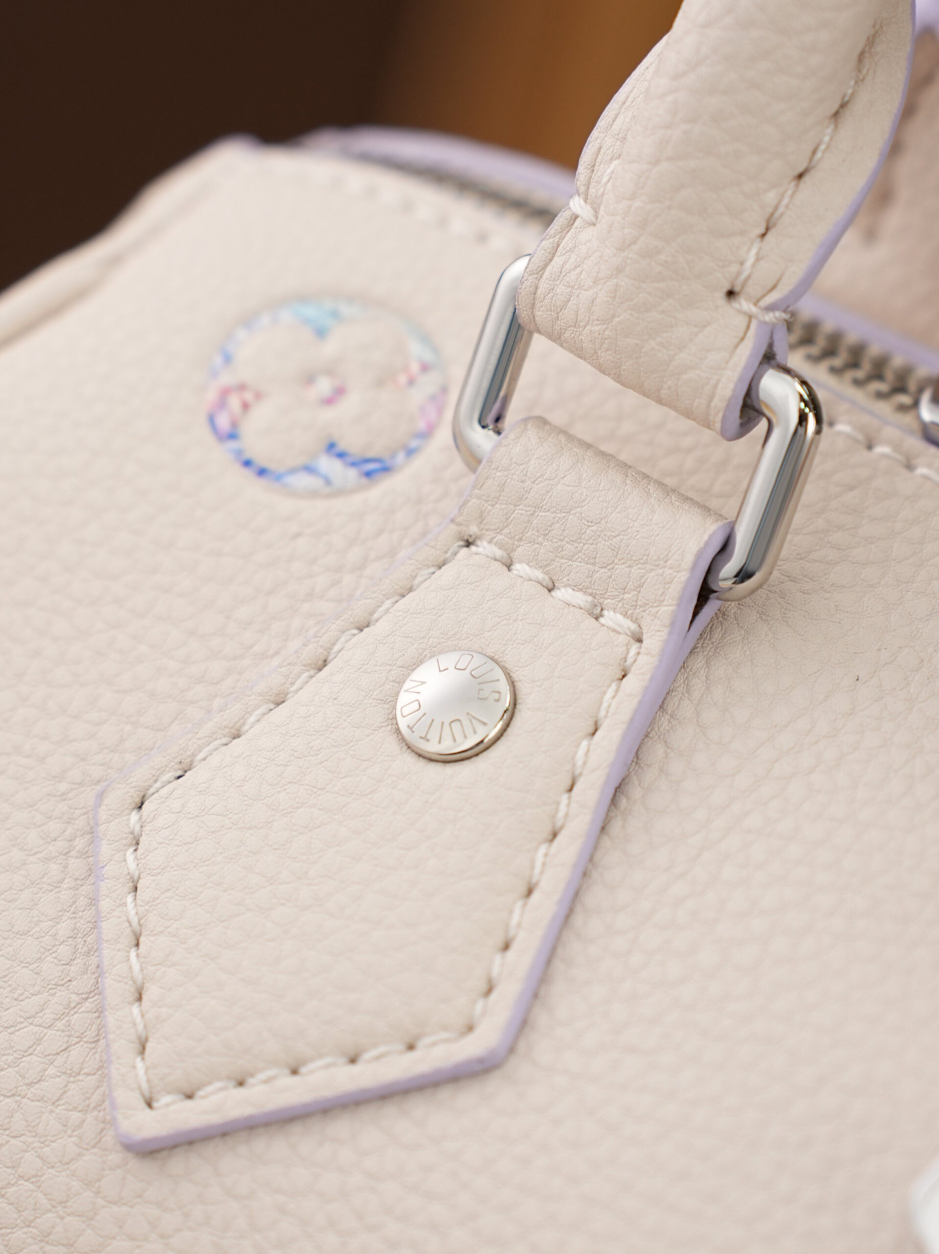Louis Vuitton Speedy Bandoulière 20 Handbag, White and Purple Gradient - Image 6