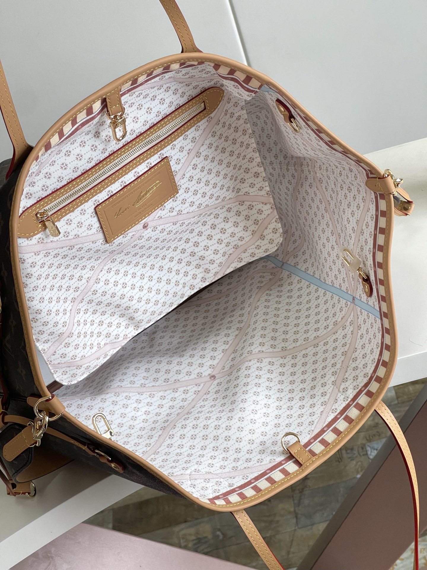 Louis Vuitton Neverfull Inside Out Monogram Tote Bag - Image 6
