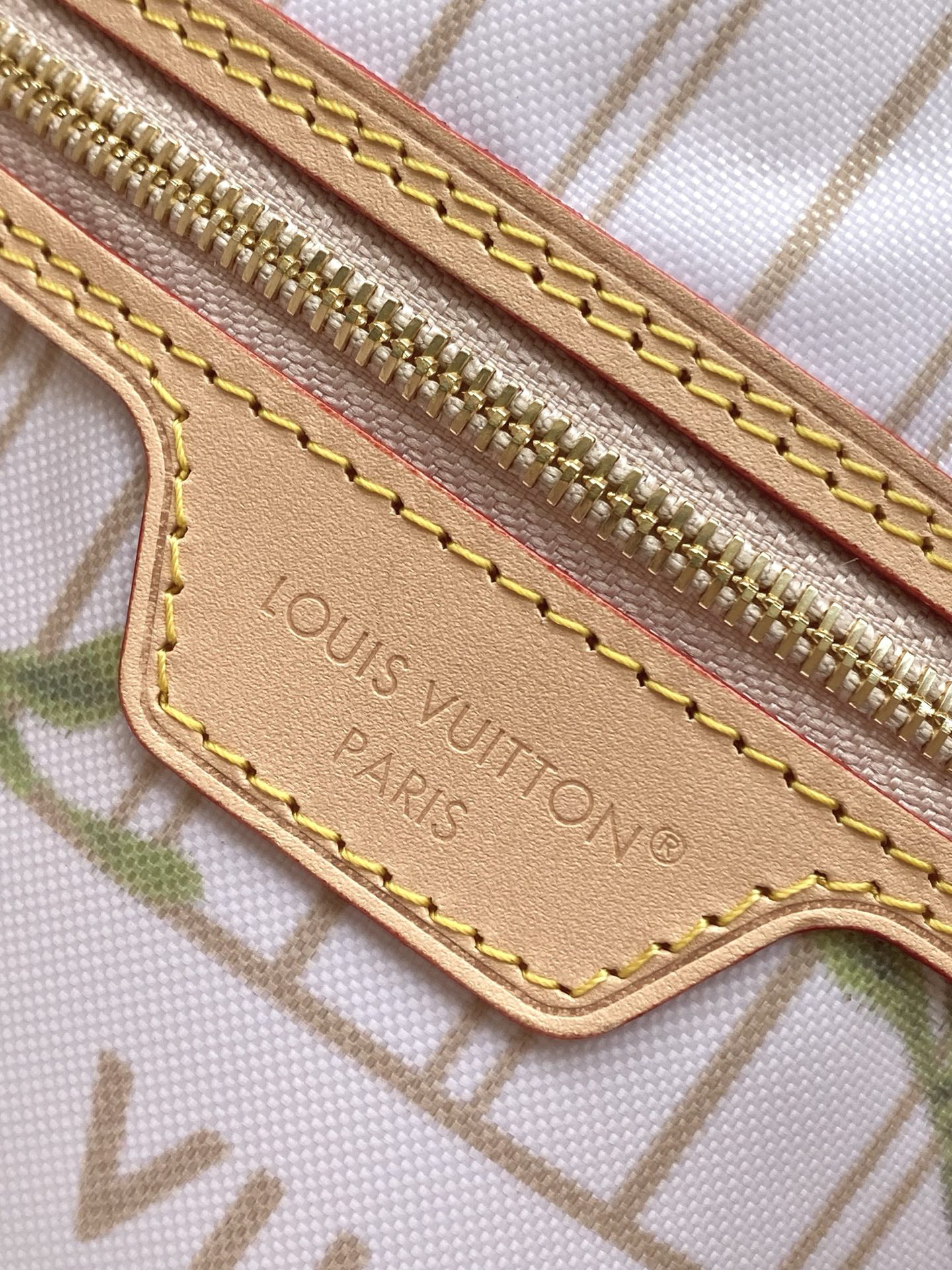 Neverfull Medium Canvas Tote Bag - Image 6