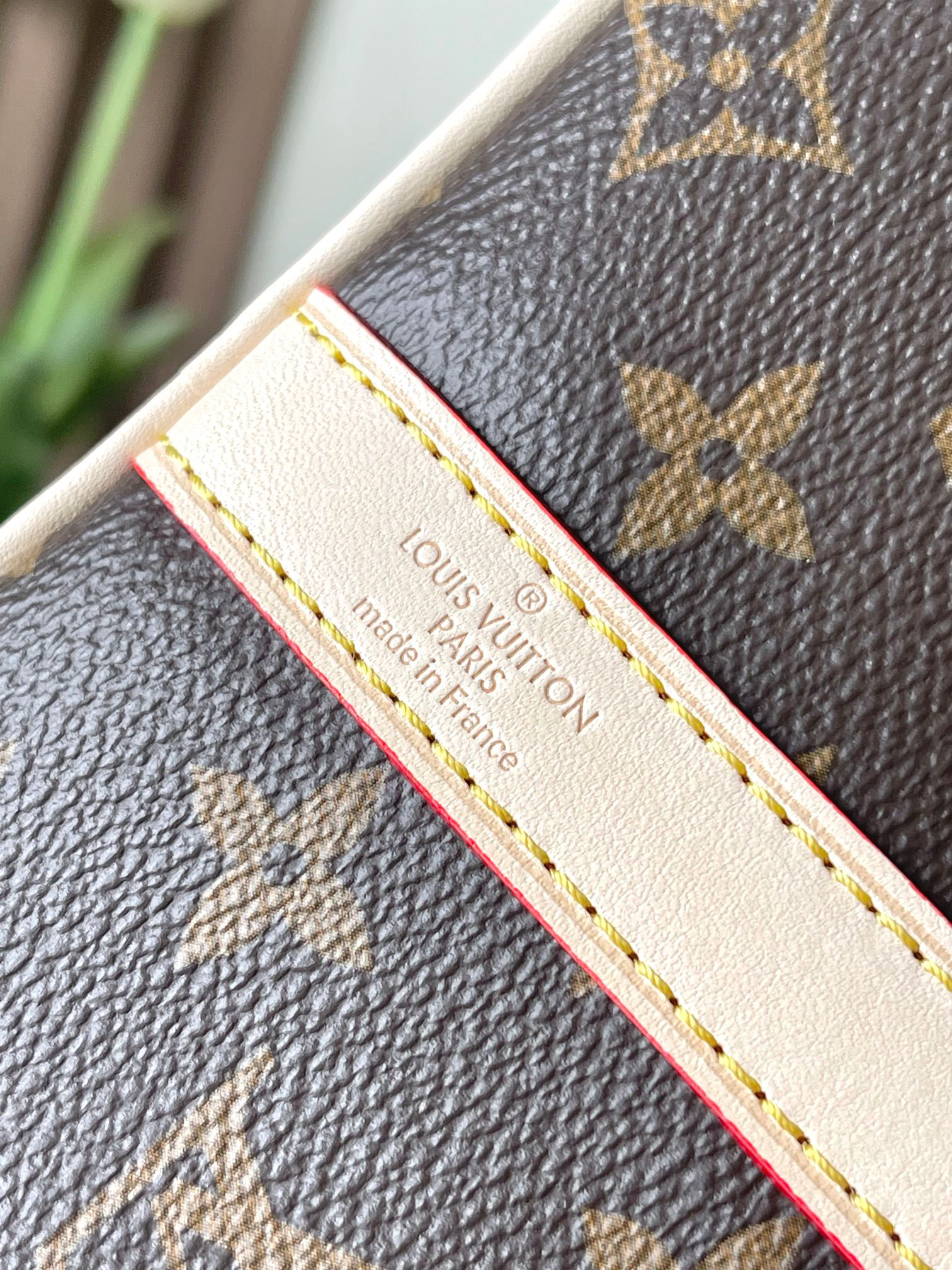 Louis Vuitton Speedy Bandoulière 25 Monogram Canvas Crossbody Bag - Image 6