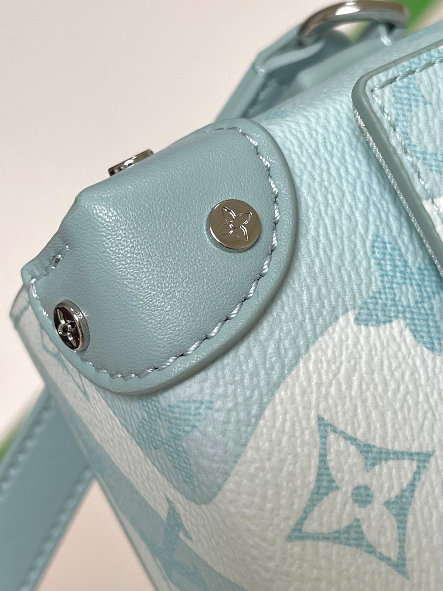Louis Vuitton M22637 Steamer Mini Crossbody Bag in Monogram Aquagarden Canvas - Image 6