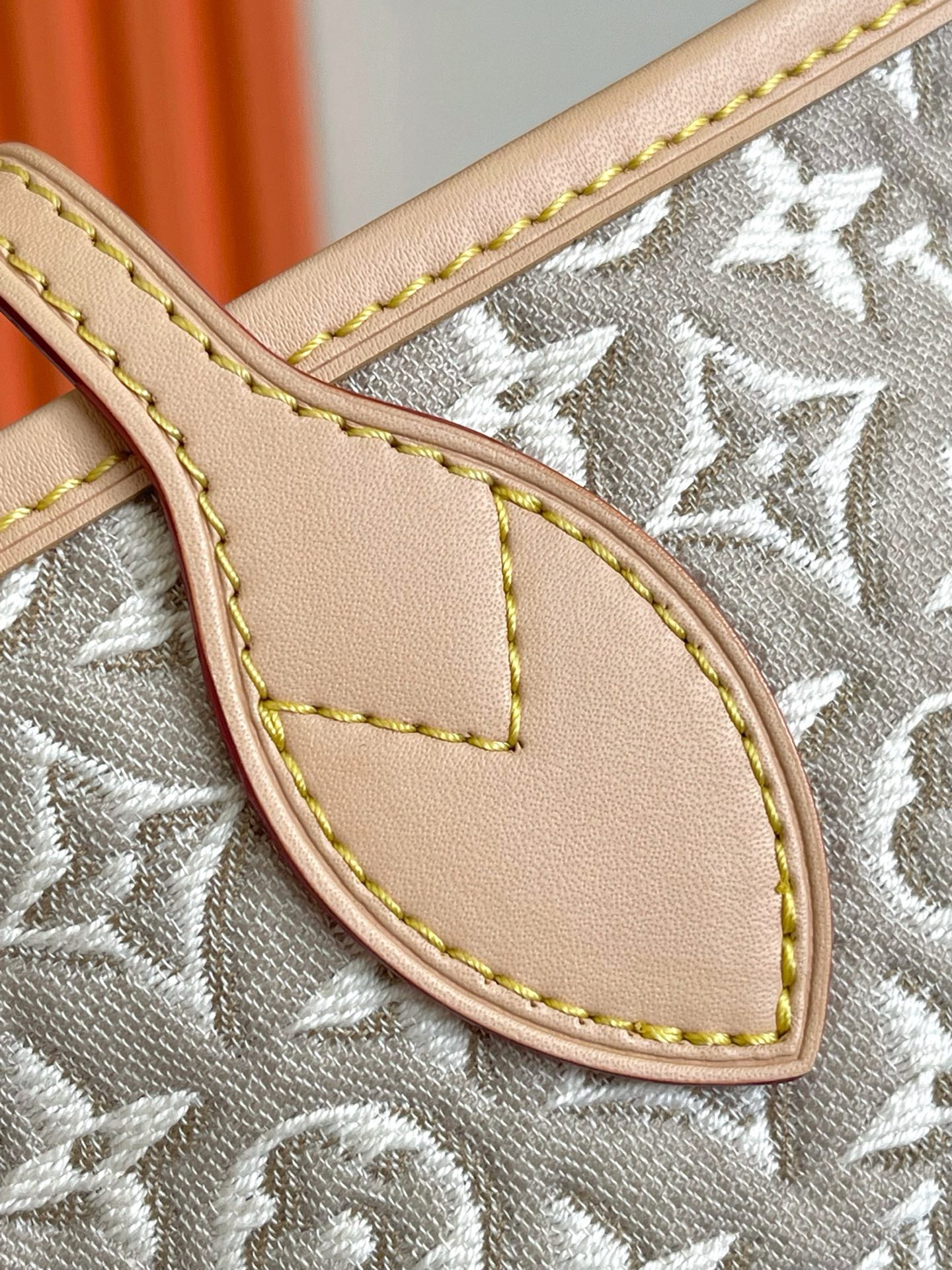 Louis Vuitton Neverfull MM Monogram Emblème Canvas Tote Bag - Image 6