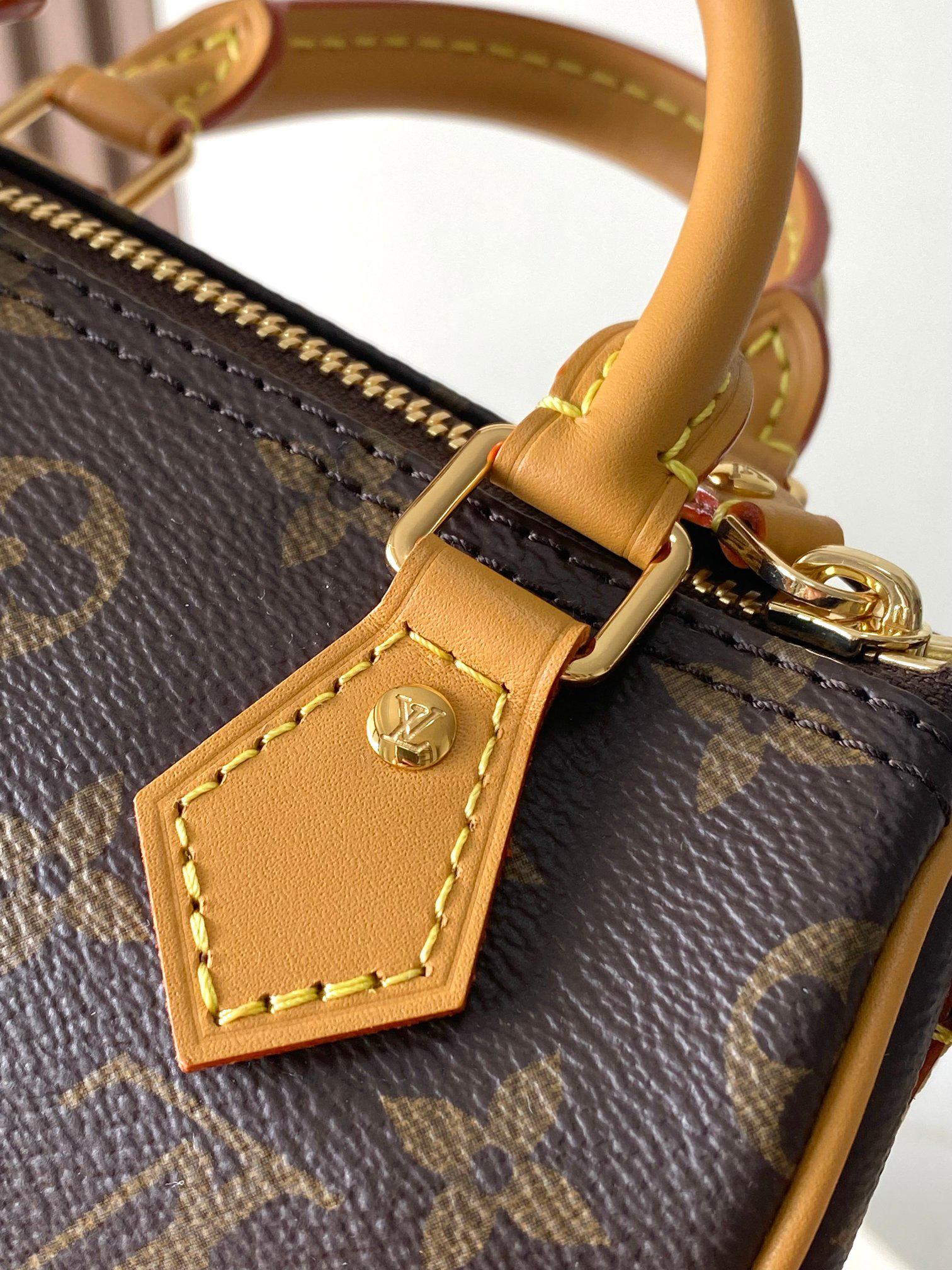 Louis Vuitton Nano Speedy Handbag in Monogram Canvas - Image 6