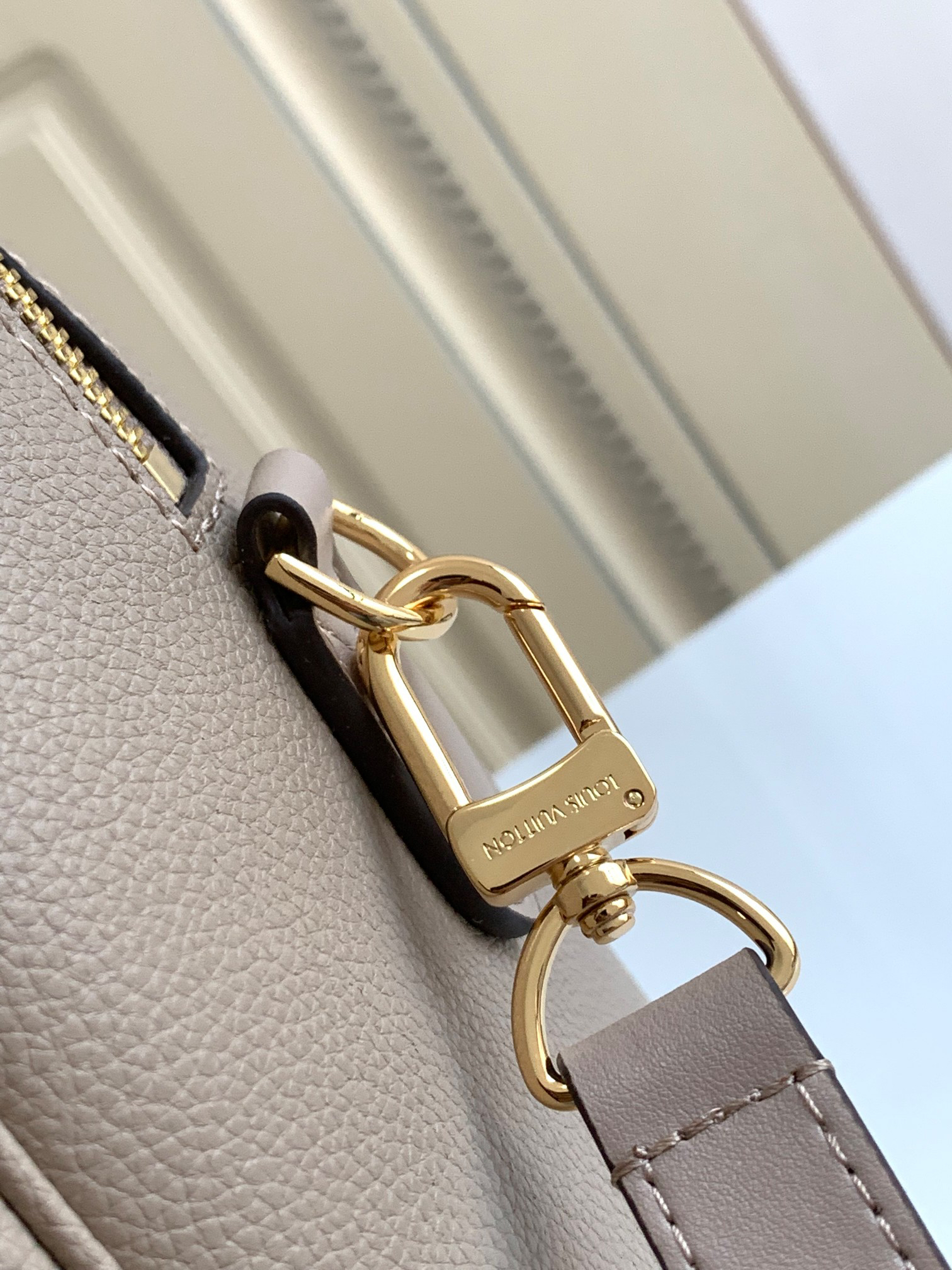 Louis Vuitton Speedy Bandouliere 25 Wild at Heart Monogram Empreinte Leather Handbag - Image 6