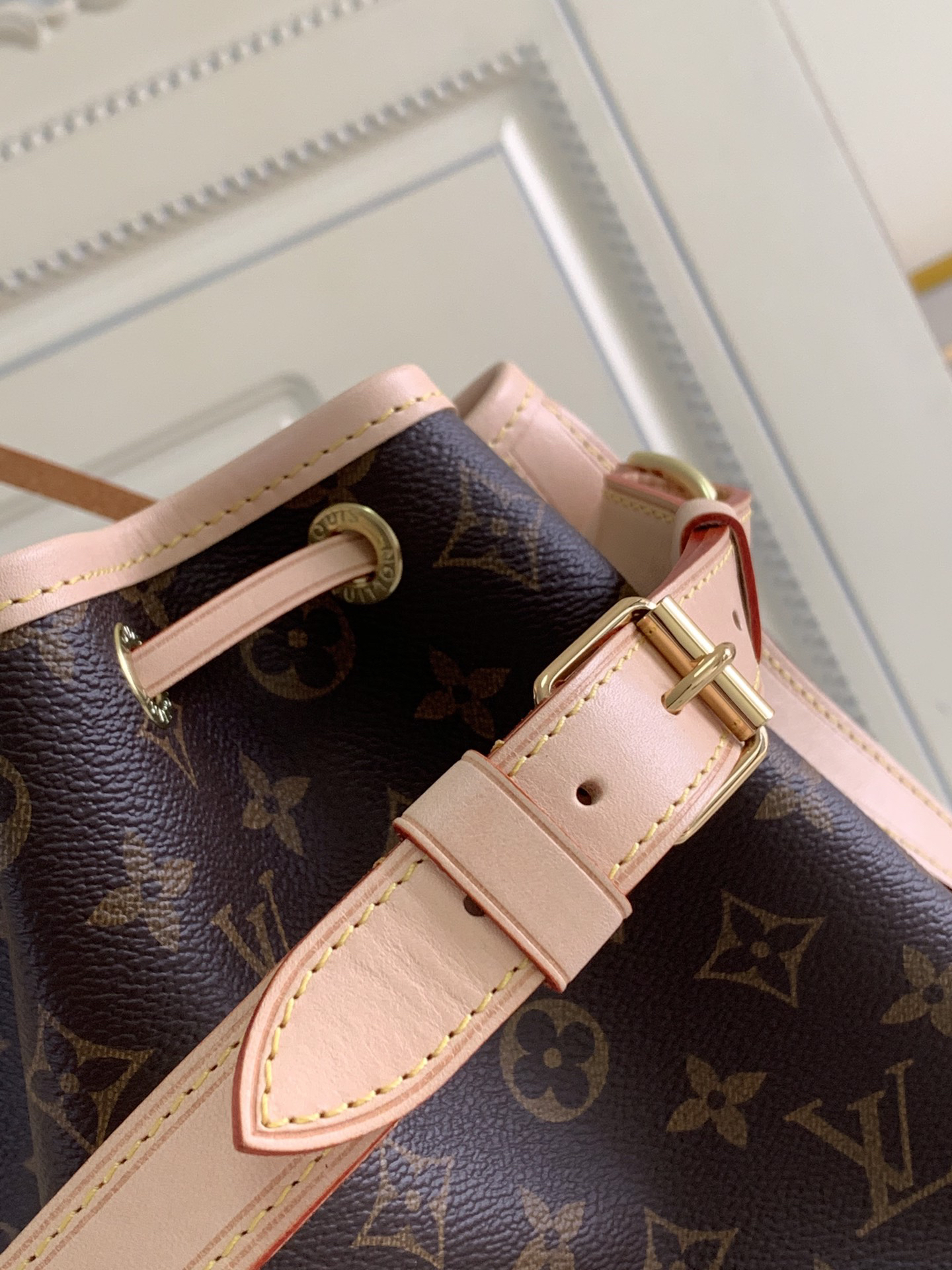 Louis Vuitton Noé BB Monogram Canvas Bucket Bag - Image 6