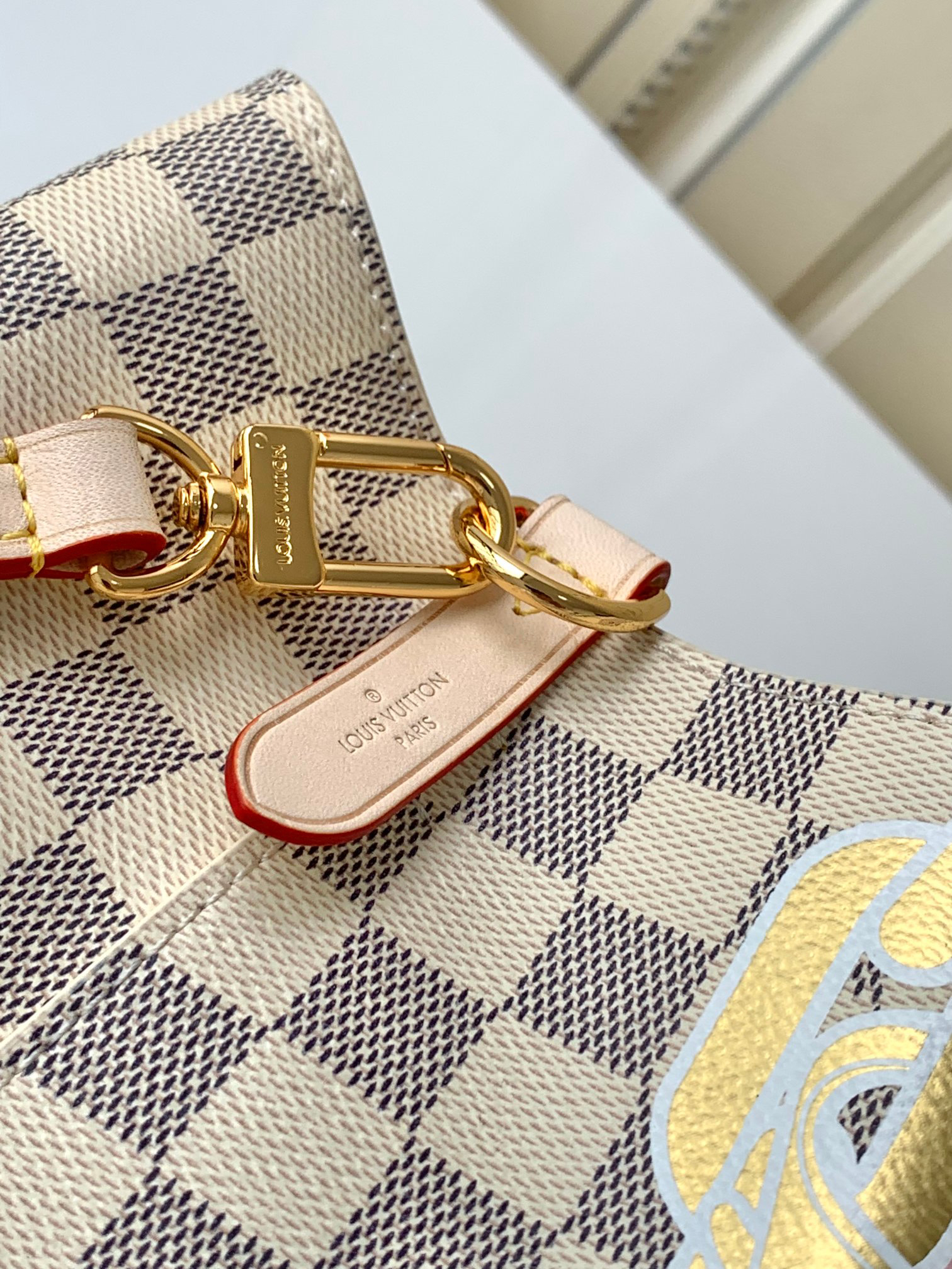Louis Vuitton Neverfull White Checkerboard Printed Leather Tote Bag - Image 6