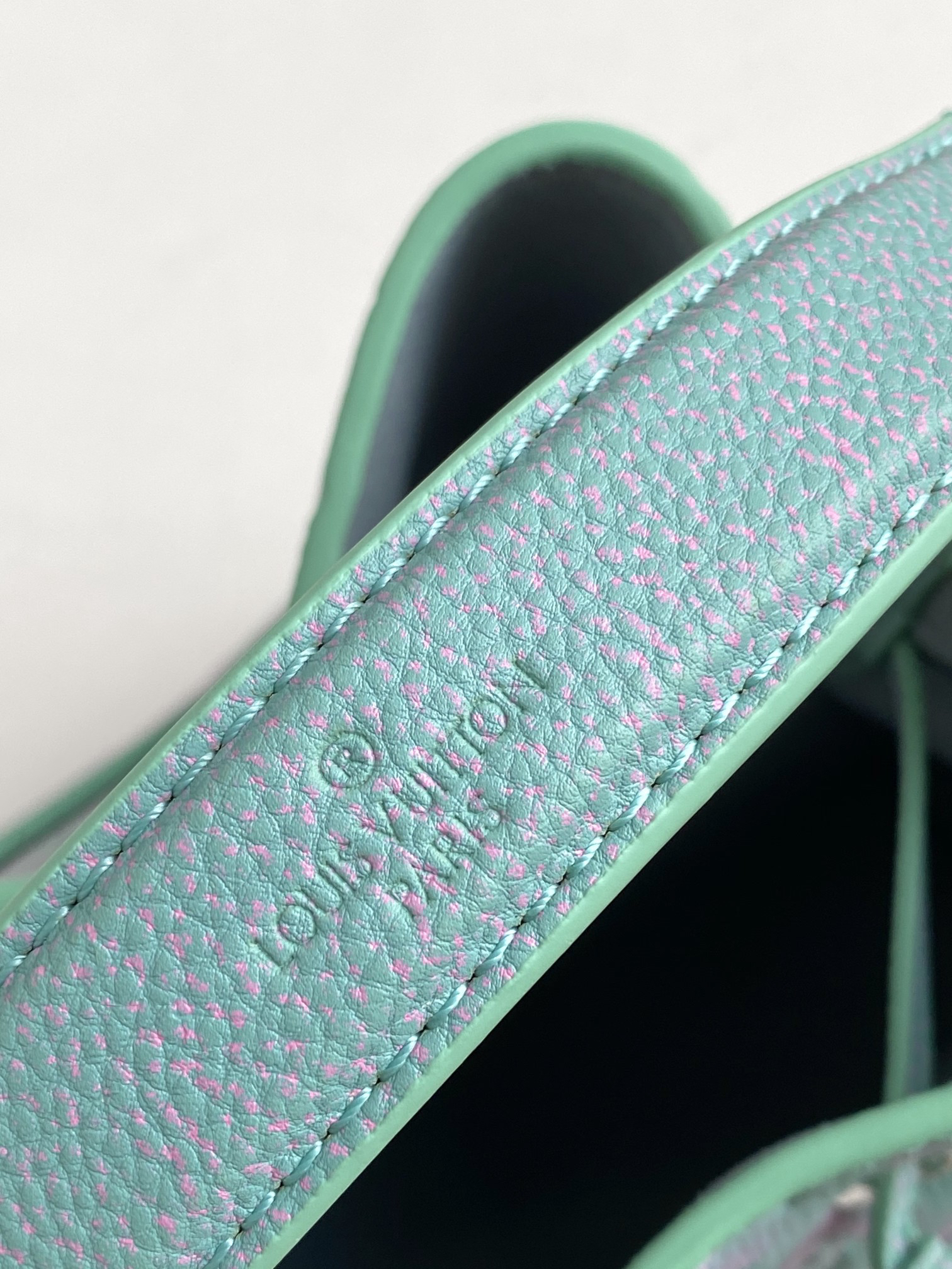 Louis Vuitton NeoNoe BB Summer Stardust Monogram Empreinte Leather Bucket Bag - Image 6