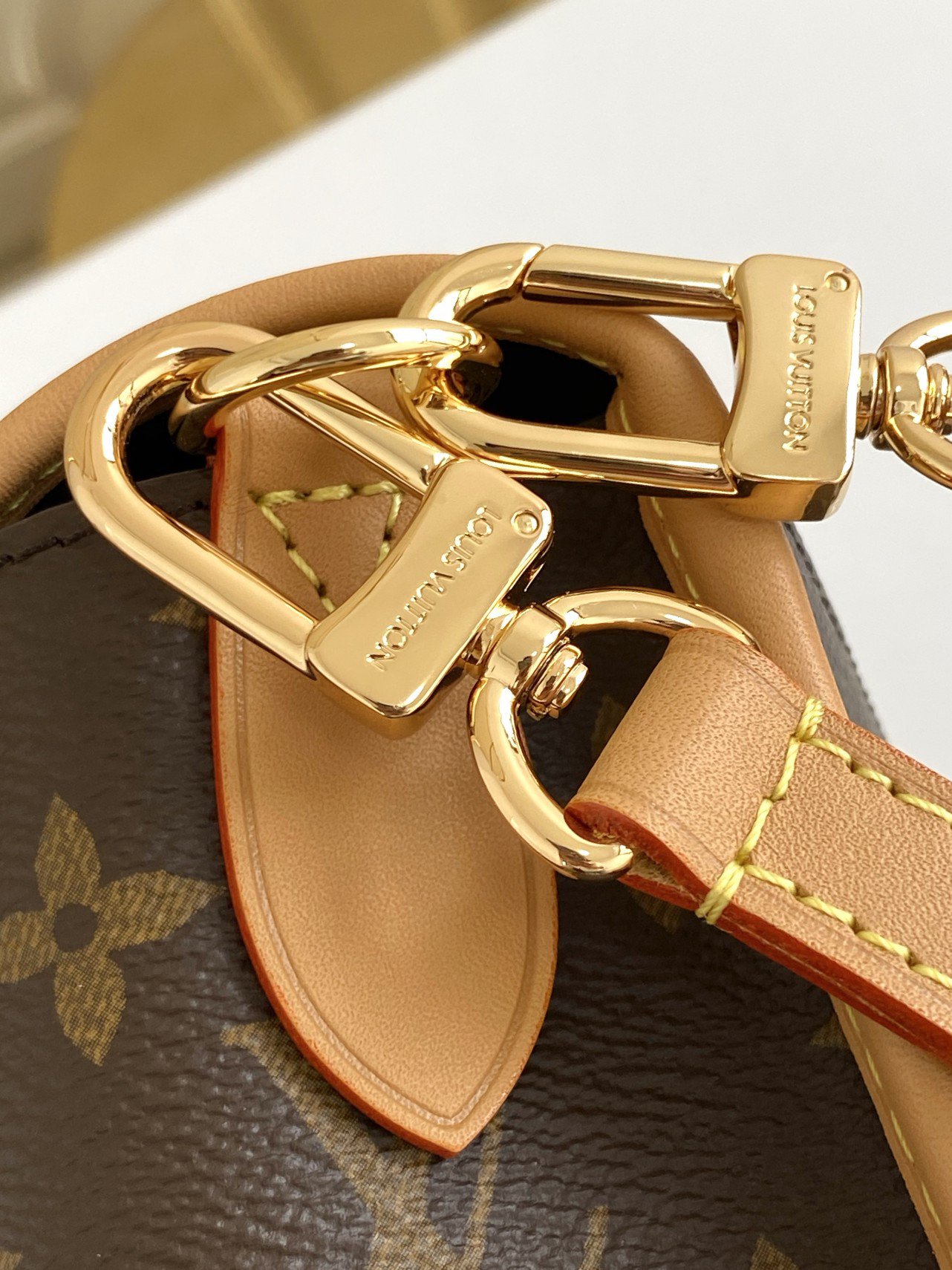 Louis Vuitton Diane Bag M45985 - Image 6
