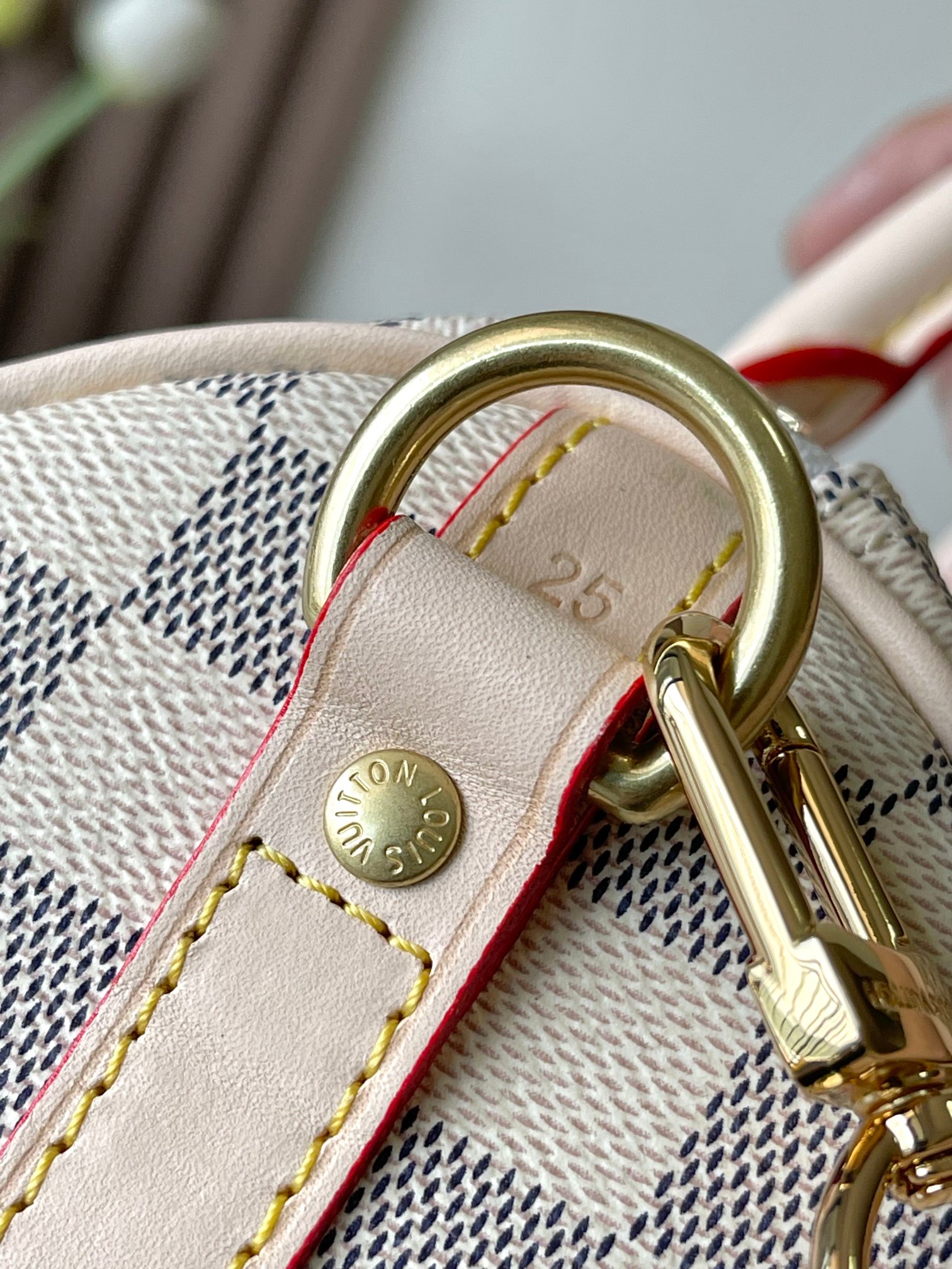 Louis Vuitton Speedy 25 Monogram Handbag - Image 6