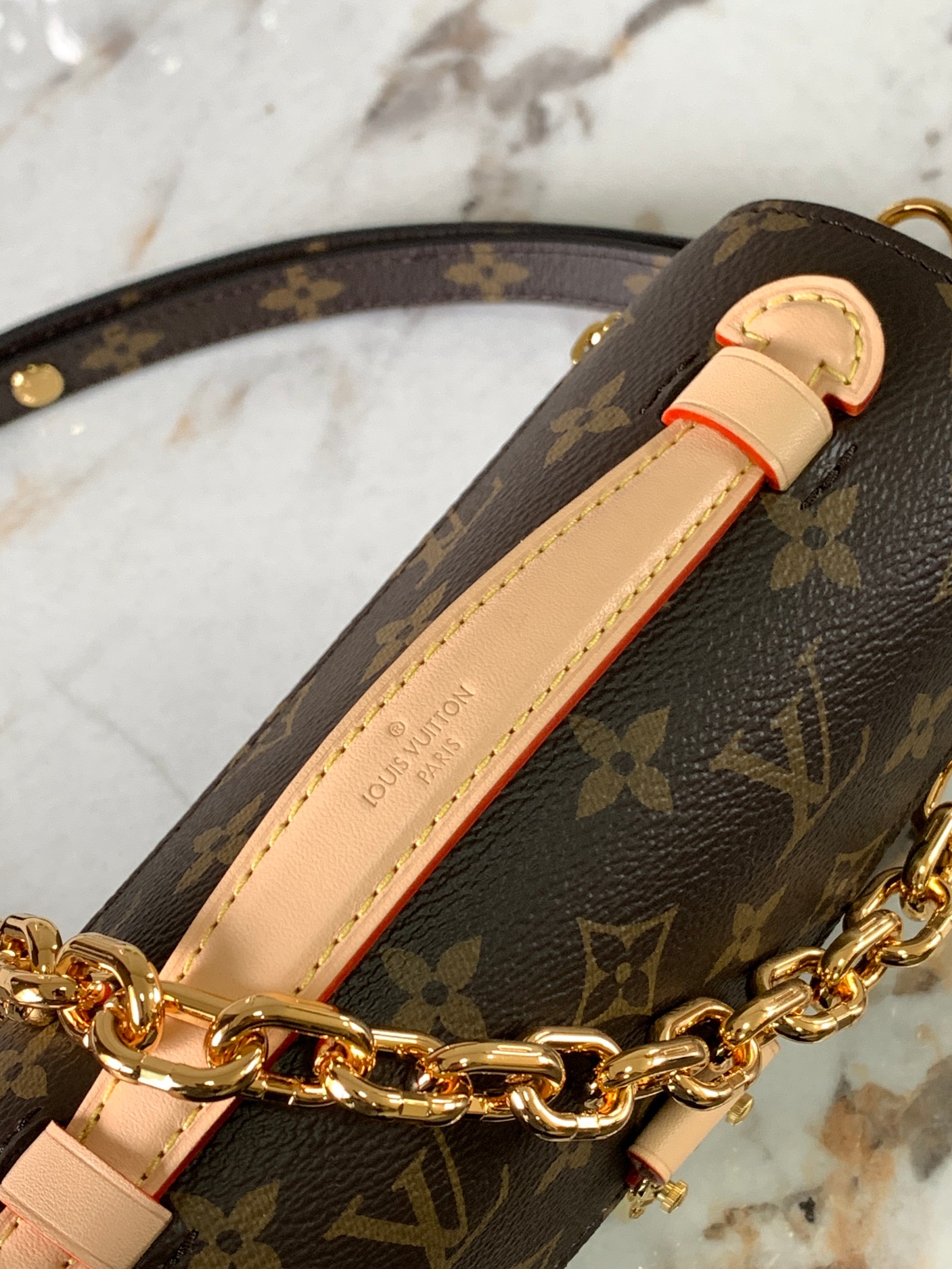 Pochette Métis East West Crossbody Bag - Image 6