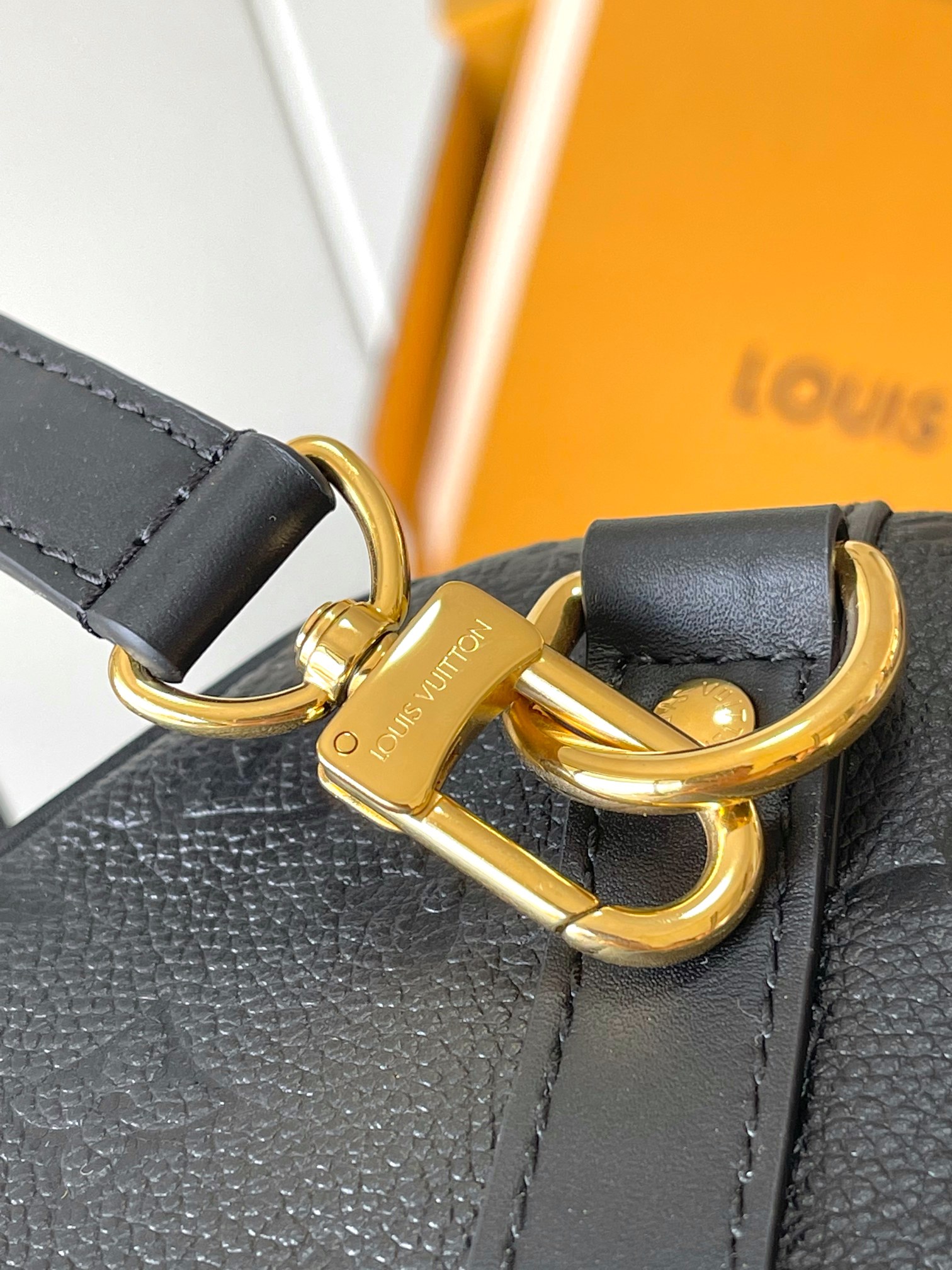 Speedy Soft 30 Cowhide Handbag - Image 6